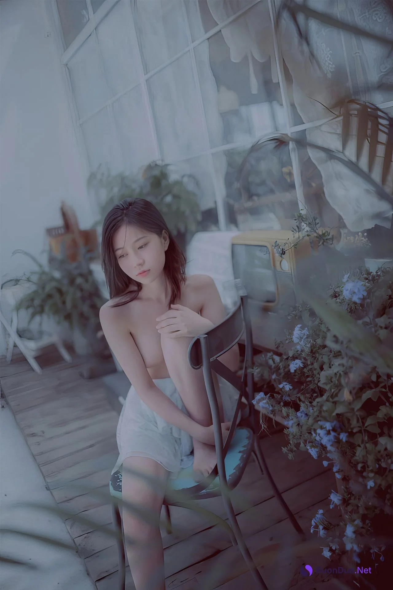 年年Nnian, 写真集 青青子衿 - Photo 11