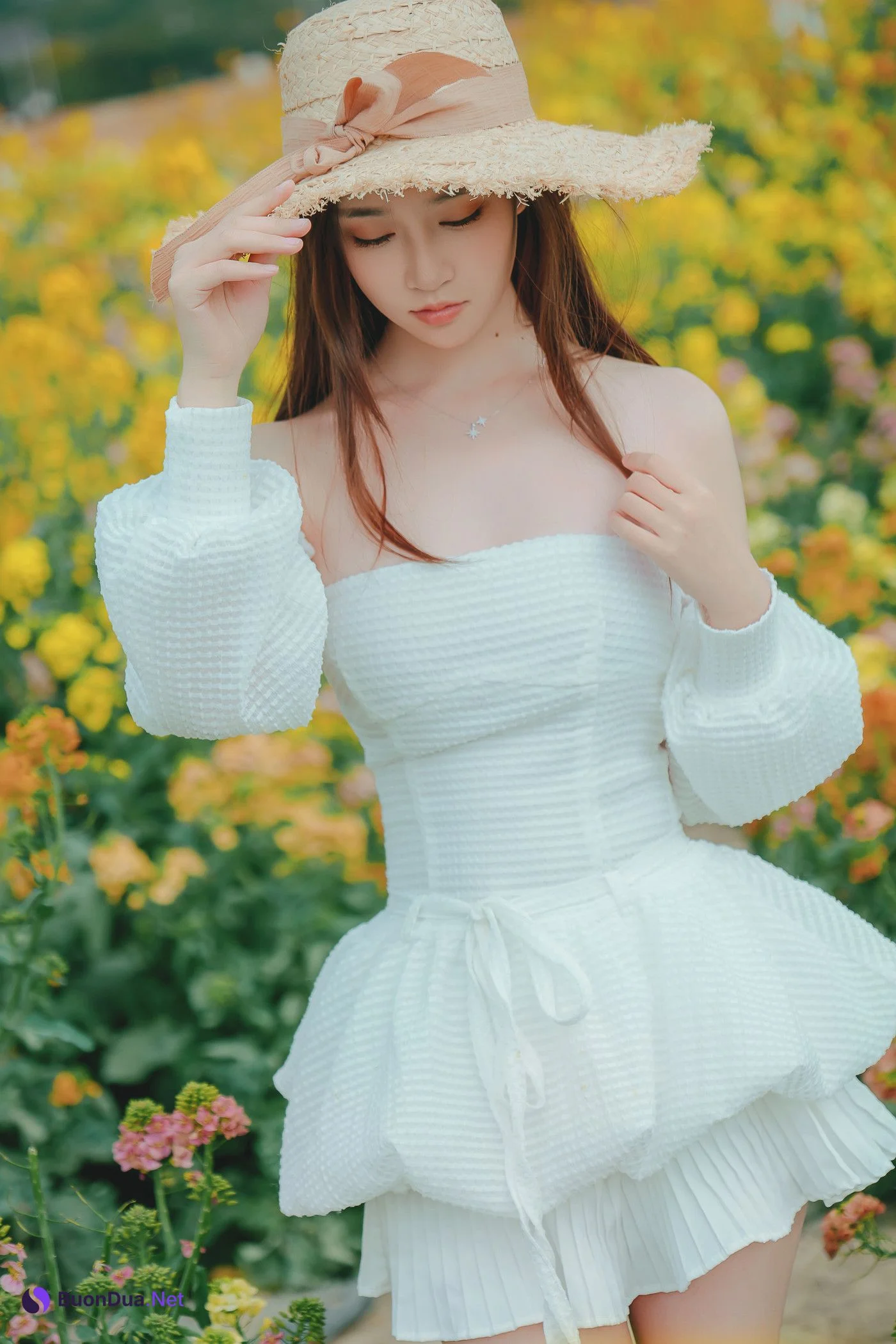 年年Nnian, 写真集 花野 Flower Garden - Photo 12