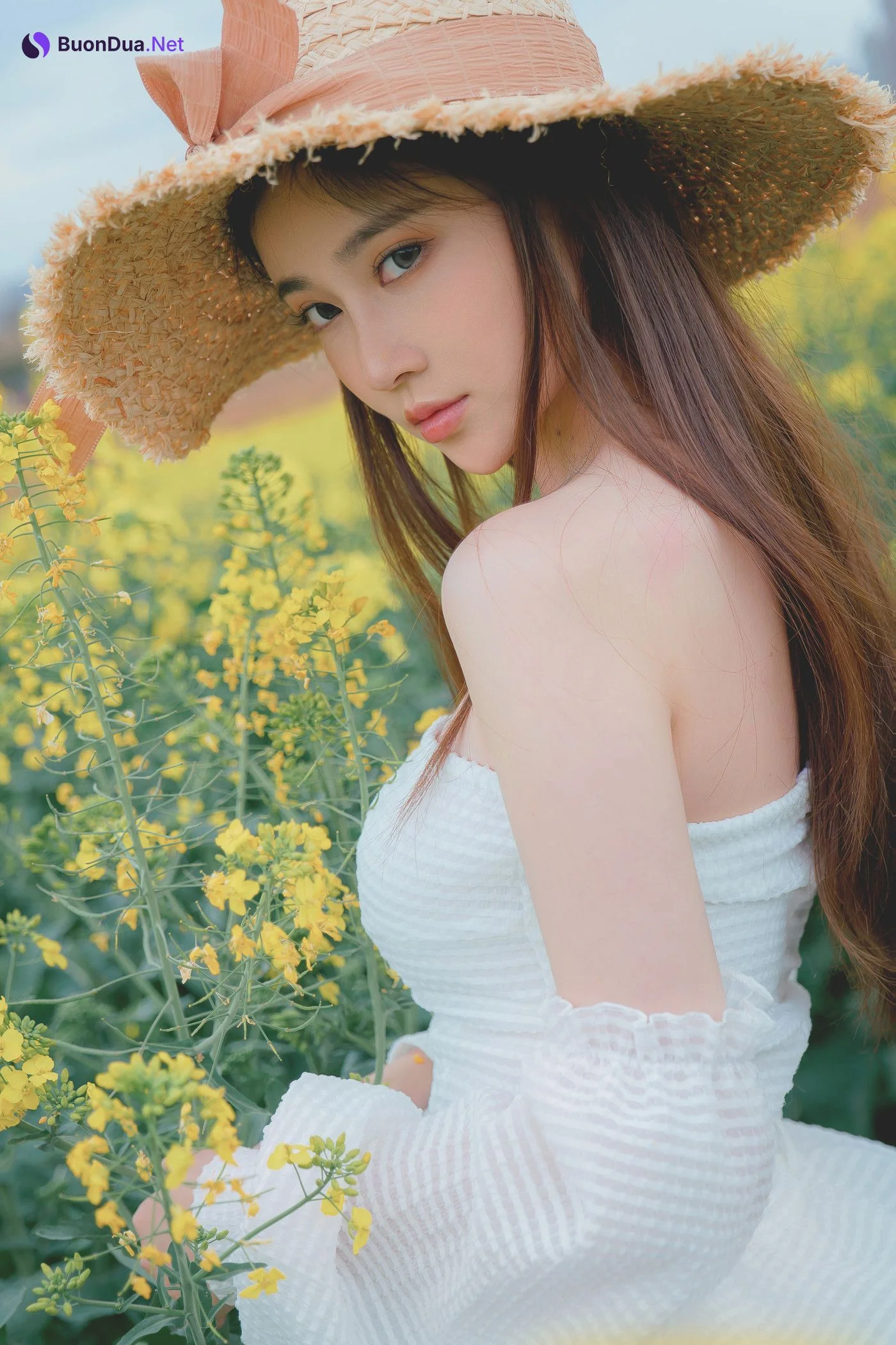 年年Nnian, 写真集 花野 Flower Garden - Photo 2