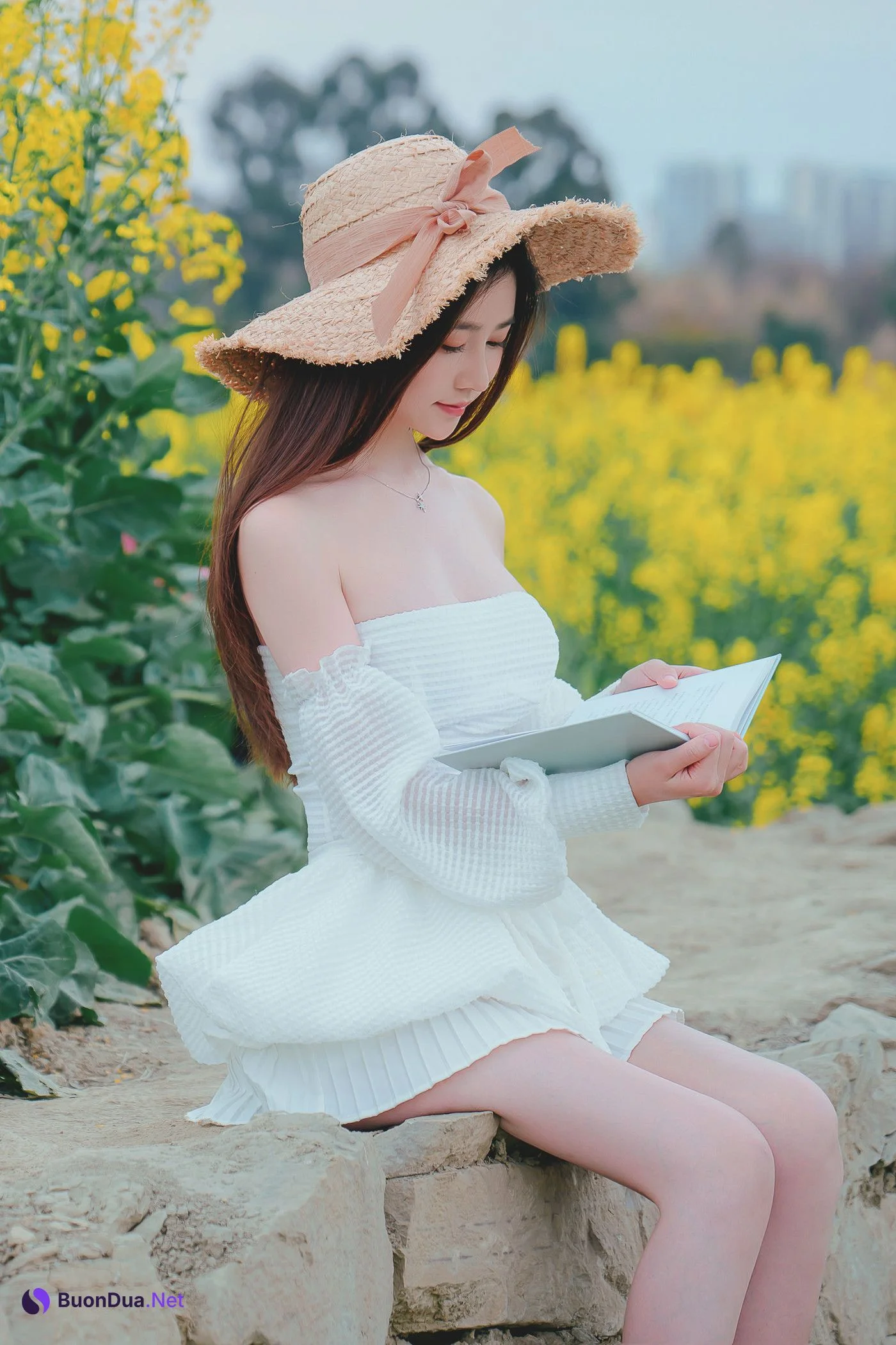 年年Nnian, 写真集 花野 Flower Garden - Photo 3