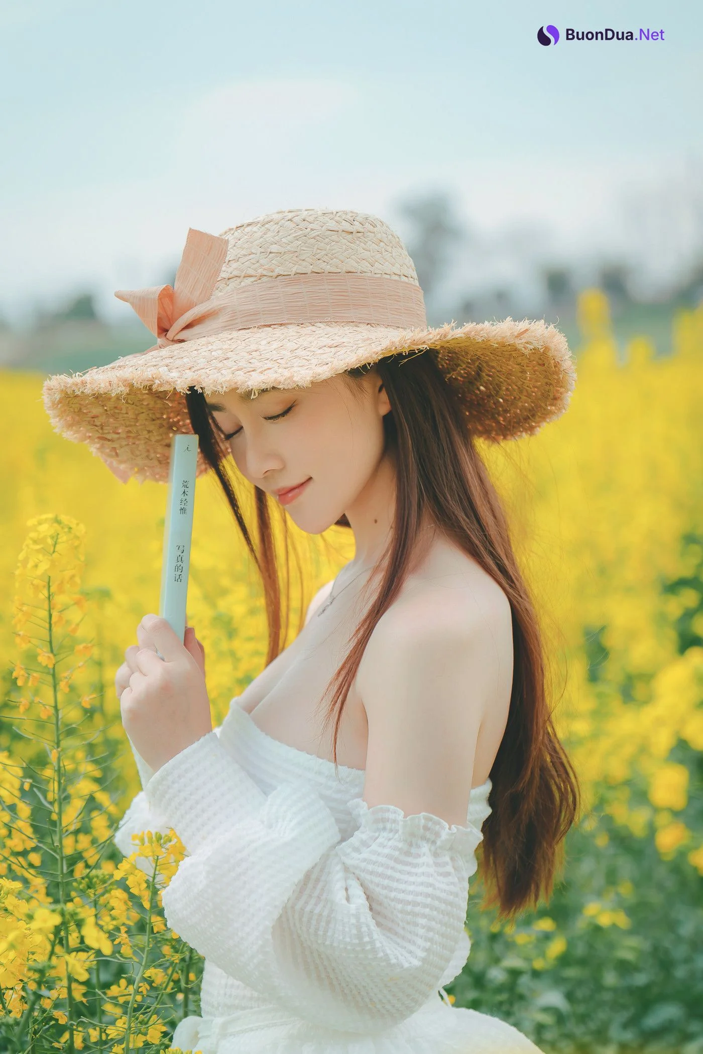 年年Nnian, 写真集 花野 Flower Garden - Photo 7