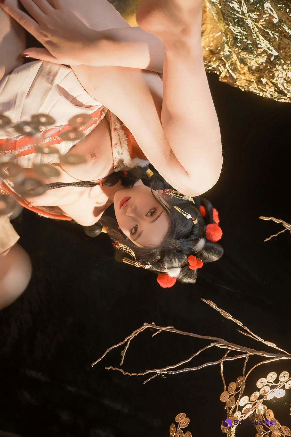 年年Nnian, ヌード写真集 Golden Tree - Photo 12