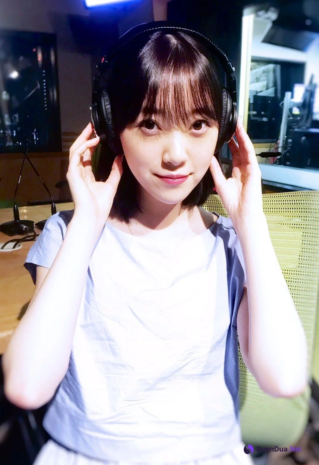 Nogizaka46 乃木坂46, BRODY 2019 No.08 (ブロディ 2019年8月号) - Photo 10