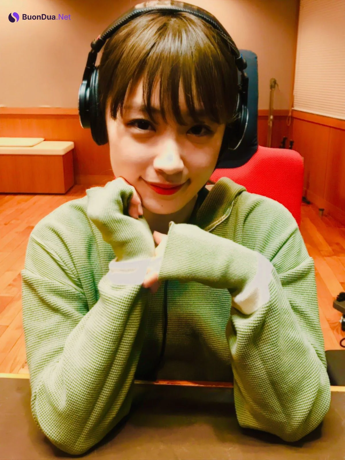 Nogizaka46 乃木坂46, BRODY 2019 No.08 (ブロディ 2019年8月号) - Photo 9
