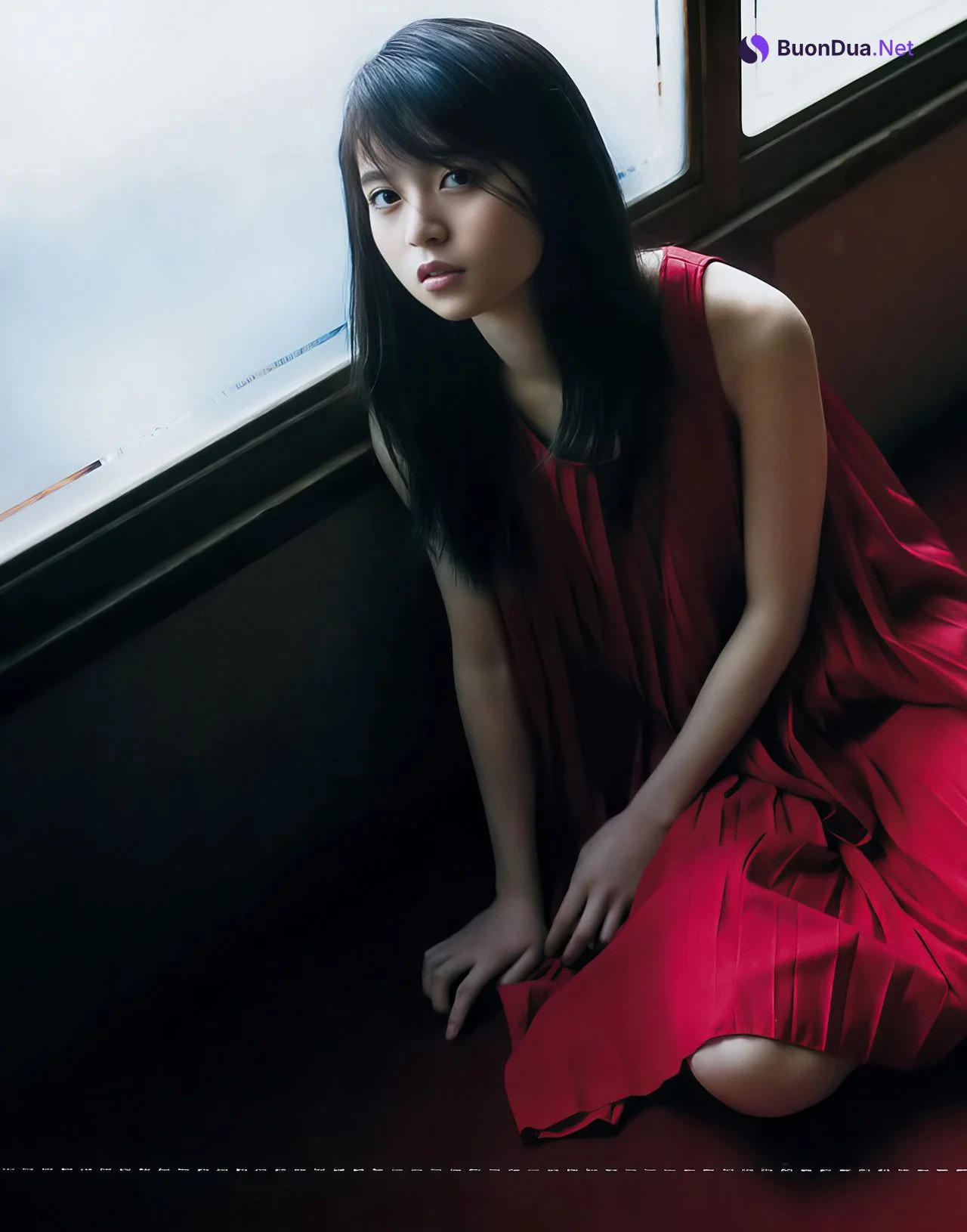 Nogizaka46 乃木坂46, Young Jump 2017 No.23 (ヤングジャンプ 2017年23号) - Photo 8