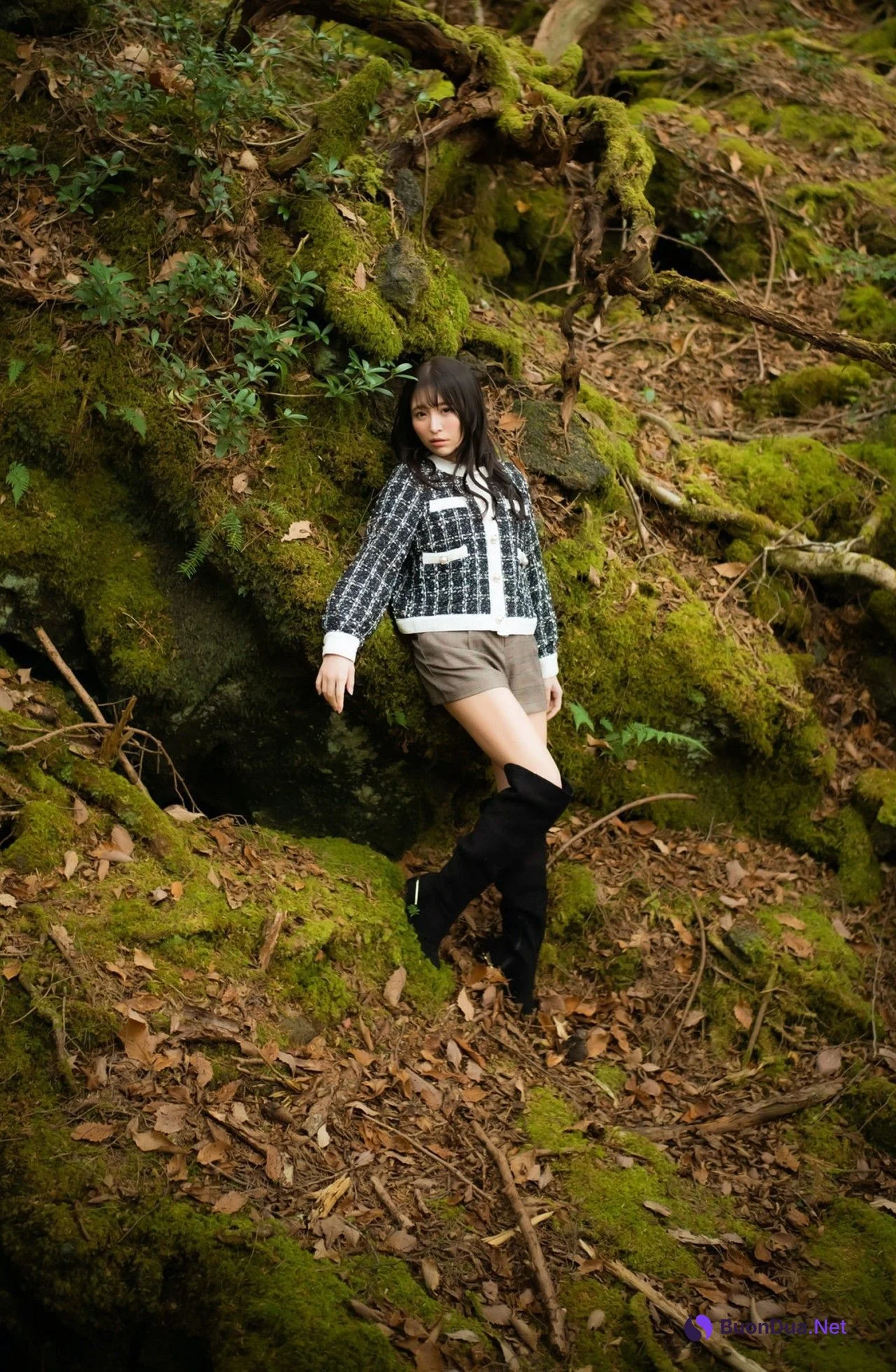 Nonoka Sato 佐藤ののか, グラビア写真集 [NONOKA] - Photo 5