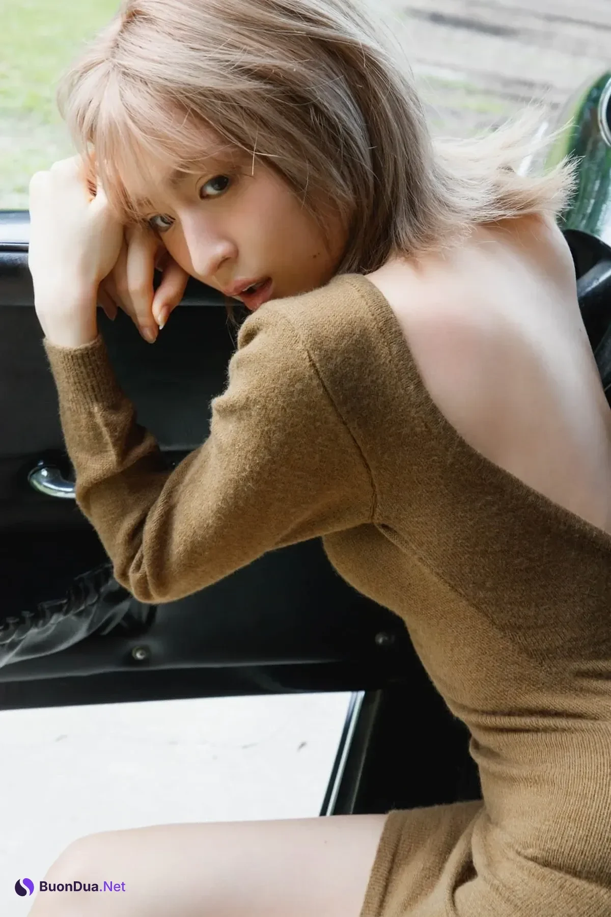 Nozomi Miyabe 宮部のぞみ, FRIDAYデジタル写真集 「解放！誘惑の脚線美」 - 照片 5