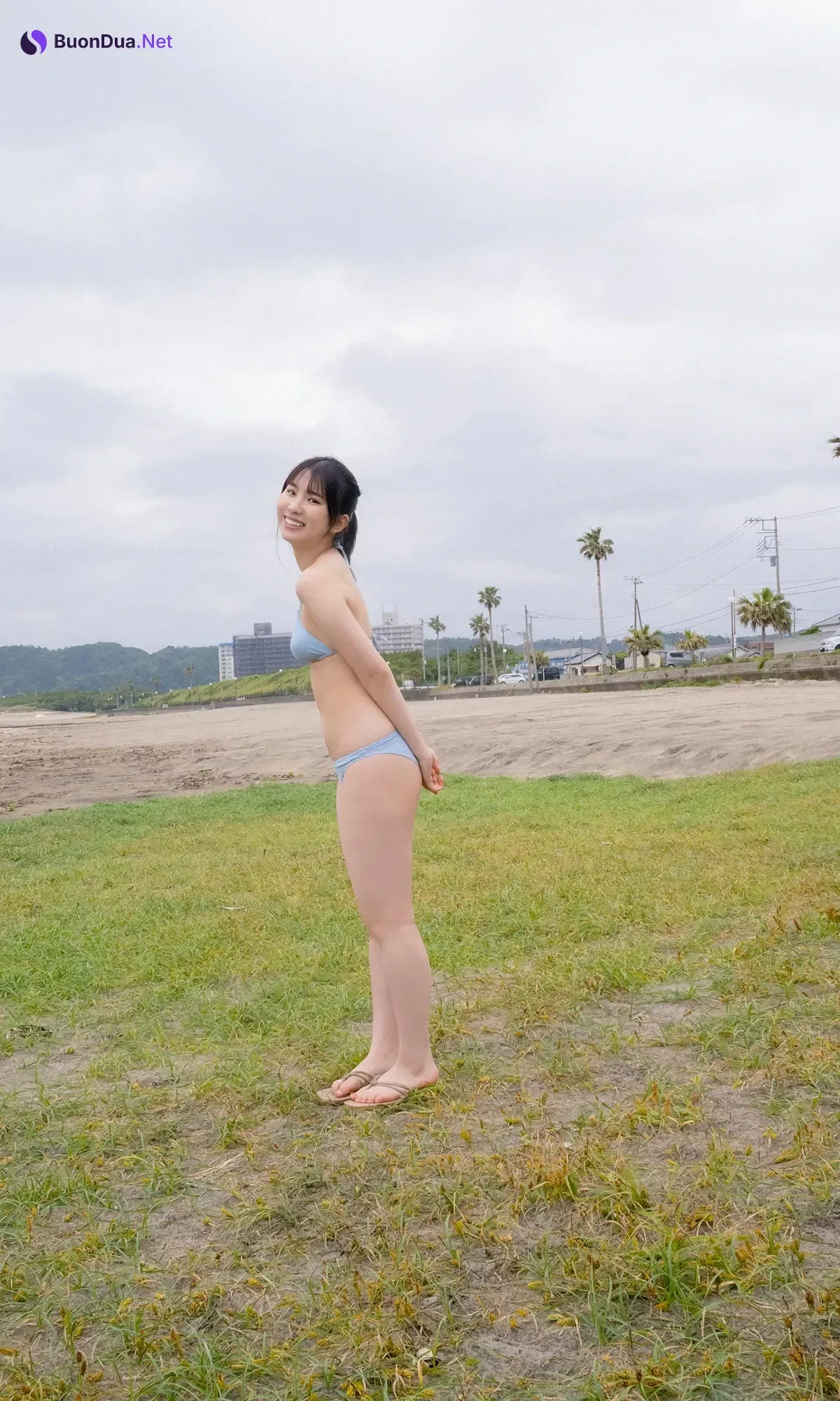 Nozomi Nishio 西尾希美, 写真集 「七色モラトリアム」 - Photo 10
