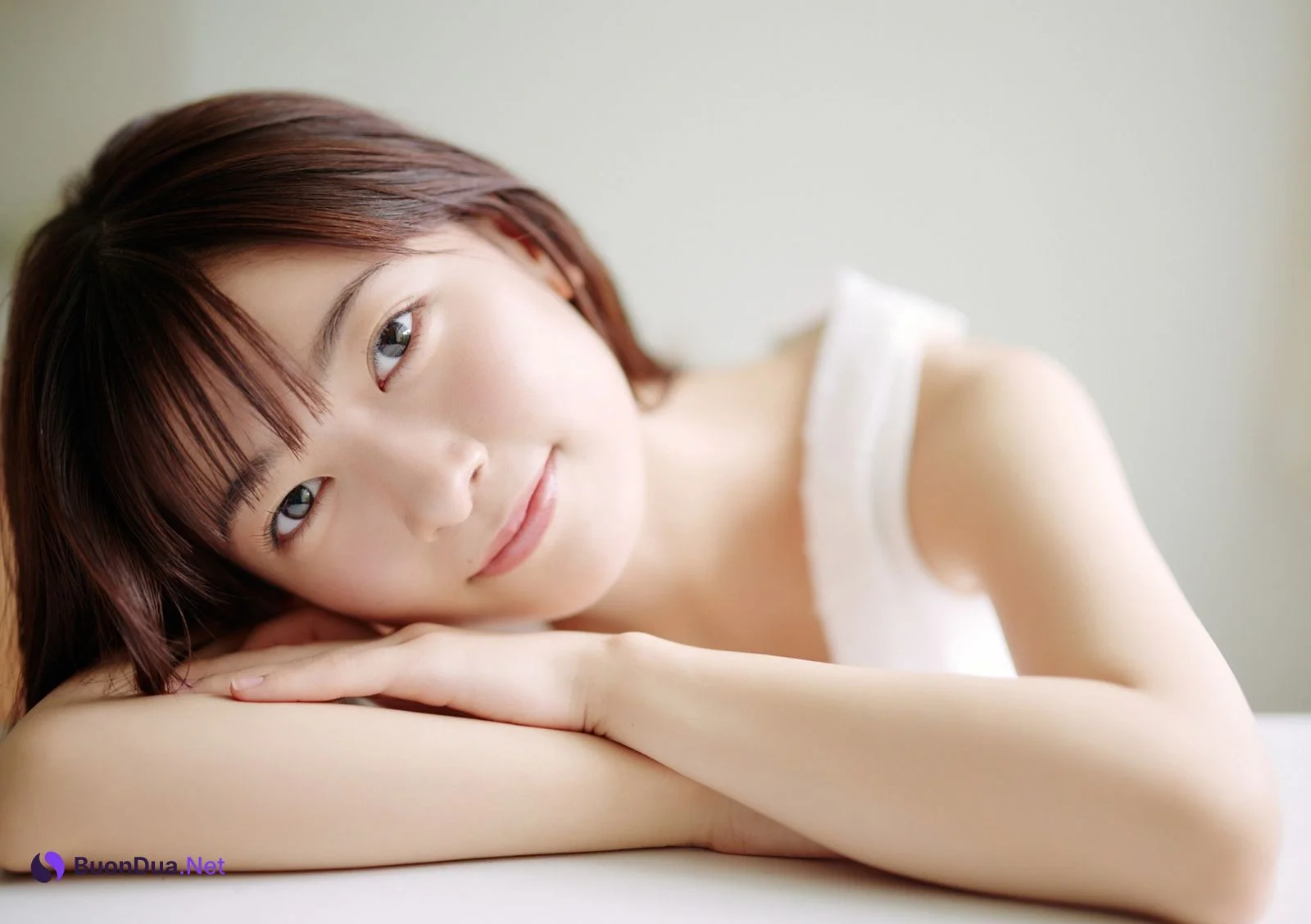 Nozomi Suzuhara 鈴原希実, Young Jump 2023 No.10 (ヤングジャンプ 2023年10号) - Photo 9