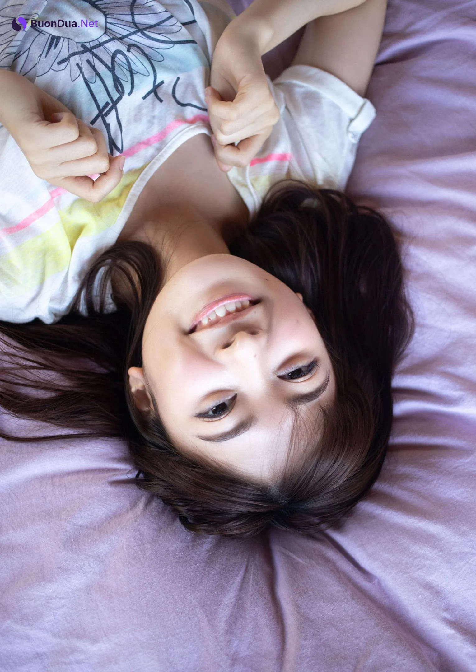 Nozomi Suzuhara 鈴原希実, Young Jump 2023 No.25 (ヤングジャンプ 2023年25号) - Photo 10