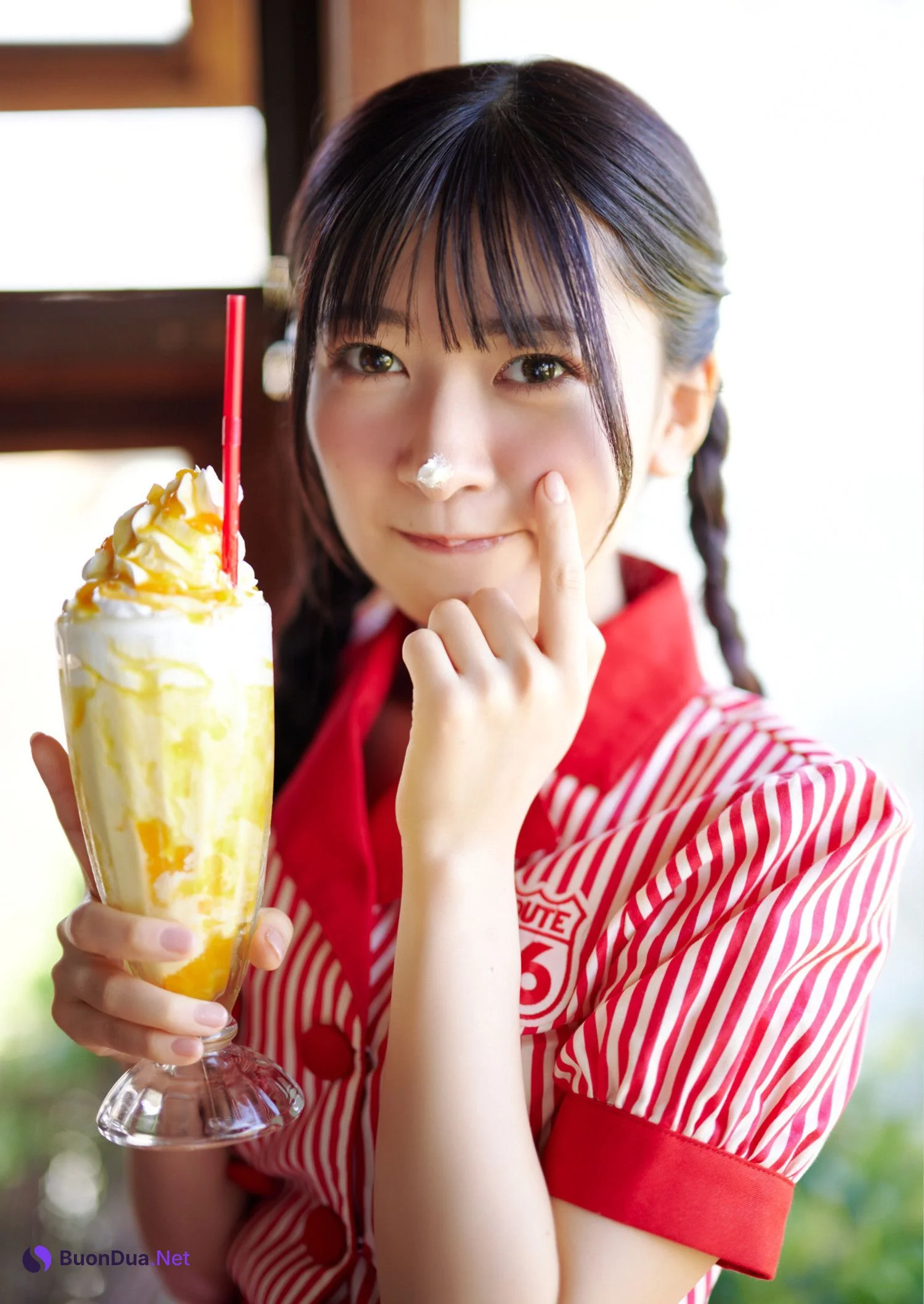 Nozomi Suzuhara 鈴原希実, Young Jump 2025 No.23 (ヤングジャンプ 2025年23号) - Photo 12