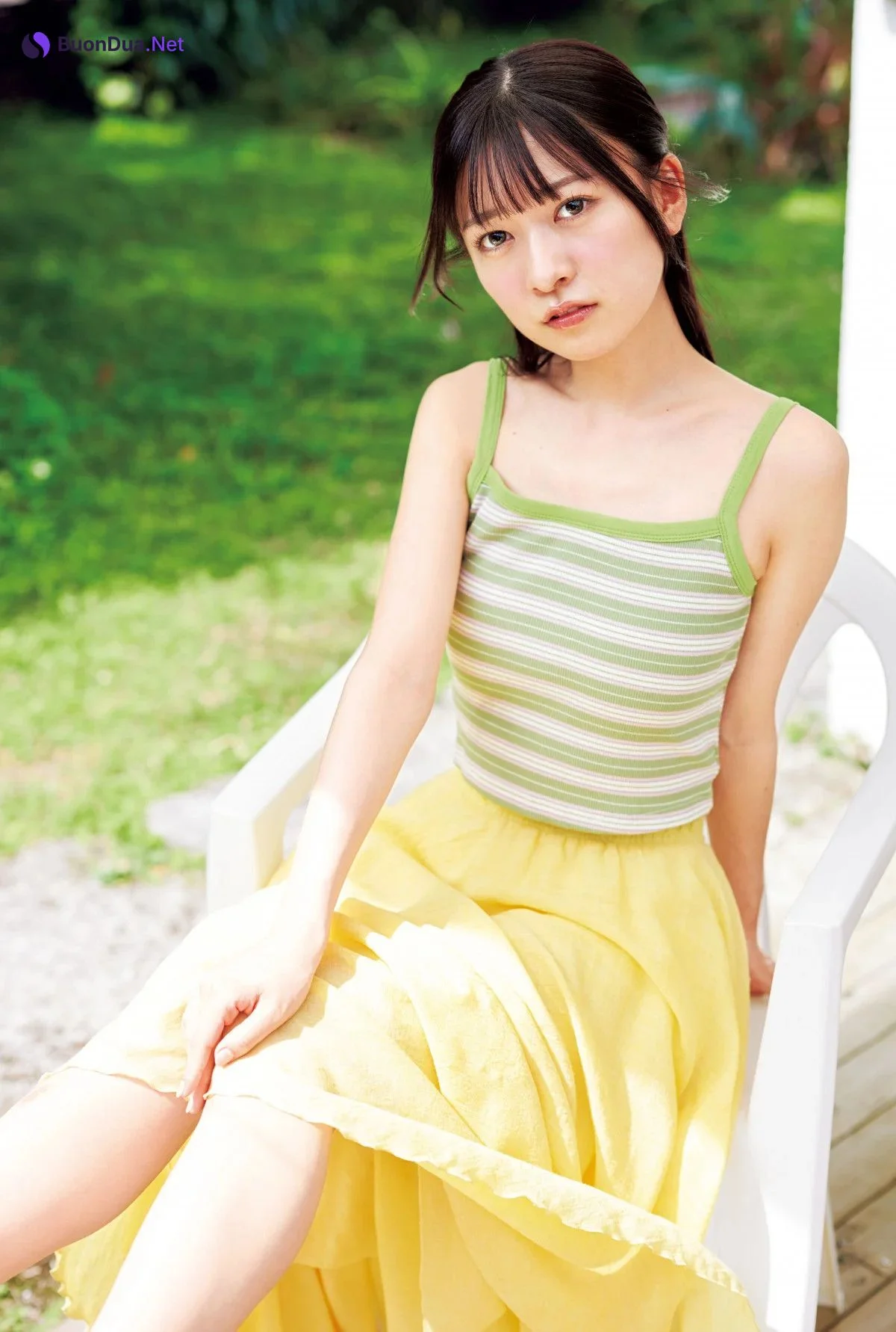 Nozomi Suzuhara 鈴原希実, Young Jump 2025 No.23 (ヤングジャンプ 2025年23号) - Photo 16