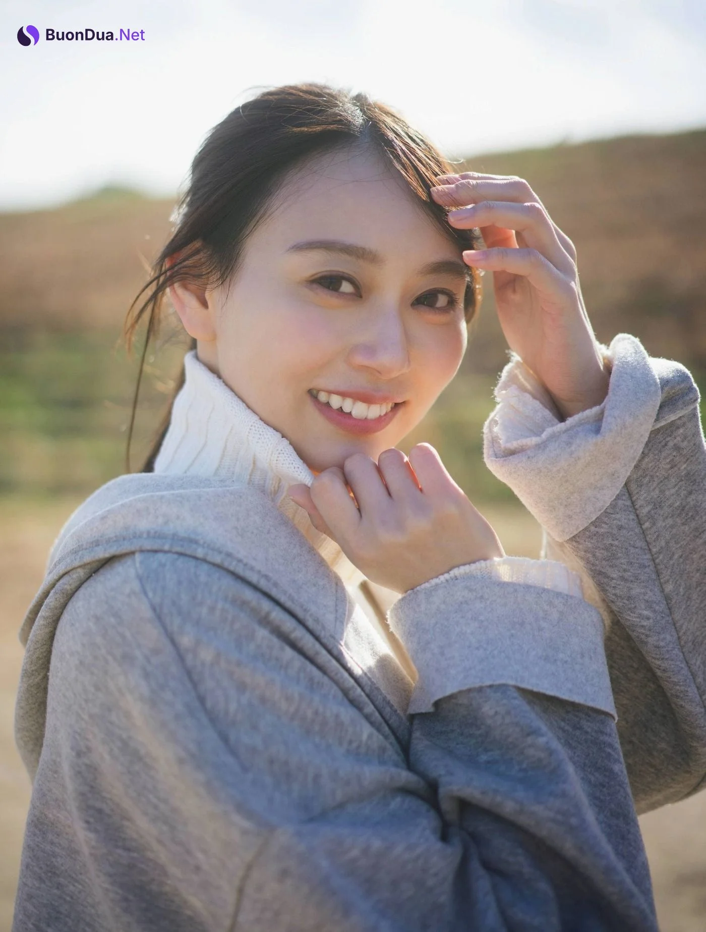 林瑠奈, 弓木奈於, 佐藤璃果, Platinum FLASH プラチナフラッシュ 2021.01 Vol.14 - Photo 9