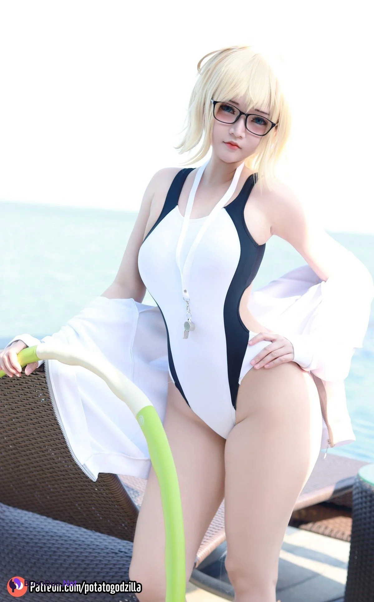 Potato Godzilla Cosplay Jeanne d’Arc Swimsuit - Photo 4
