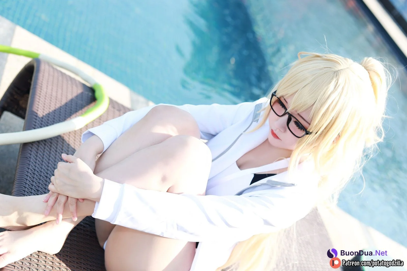 Potato Godzilla Cosplay Jeanne d’Arc Swimsuit - Photo 8