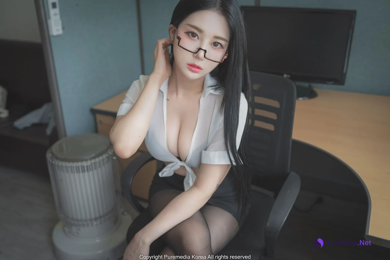 Pure Media Vol.182 Bomi (보미) – Bomistry’s Office - Photo 2