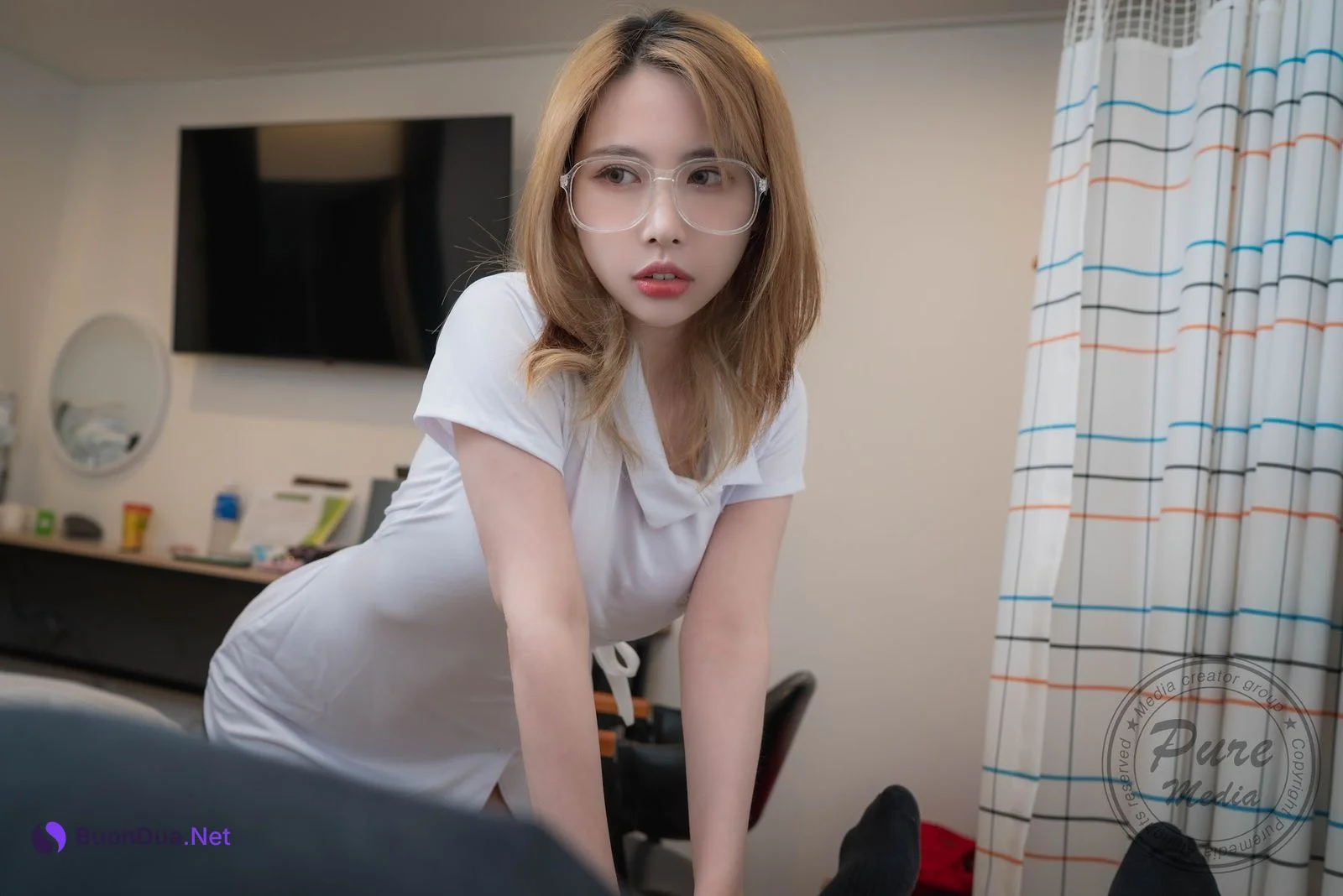 Pure Media Vol.206 Uhye (이유혜) Fainted Nurse - Photo 19
