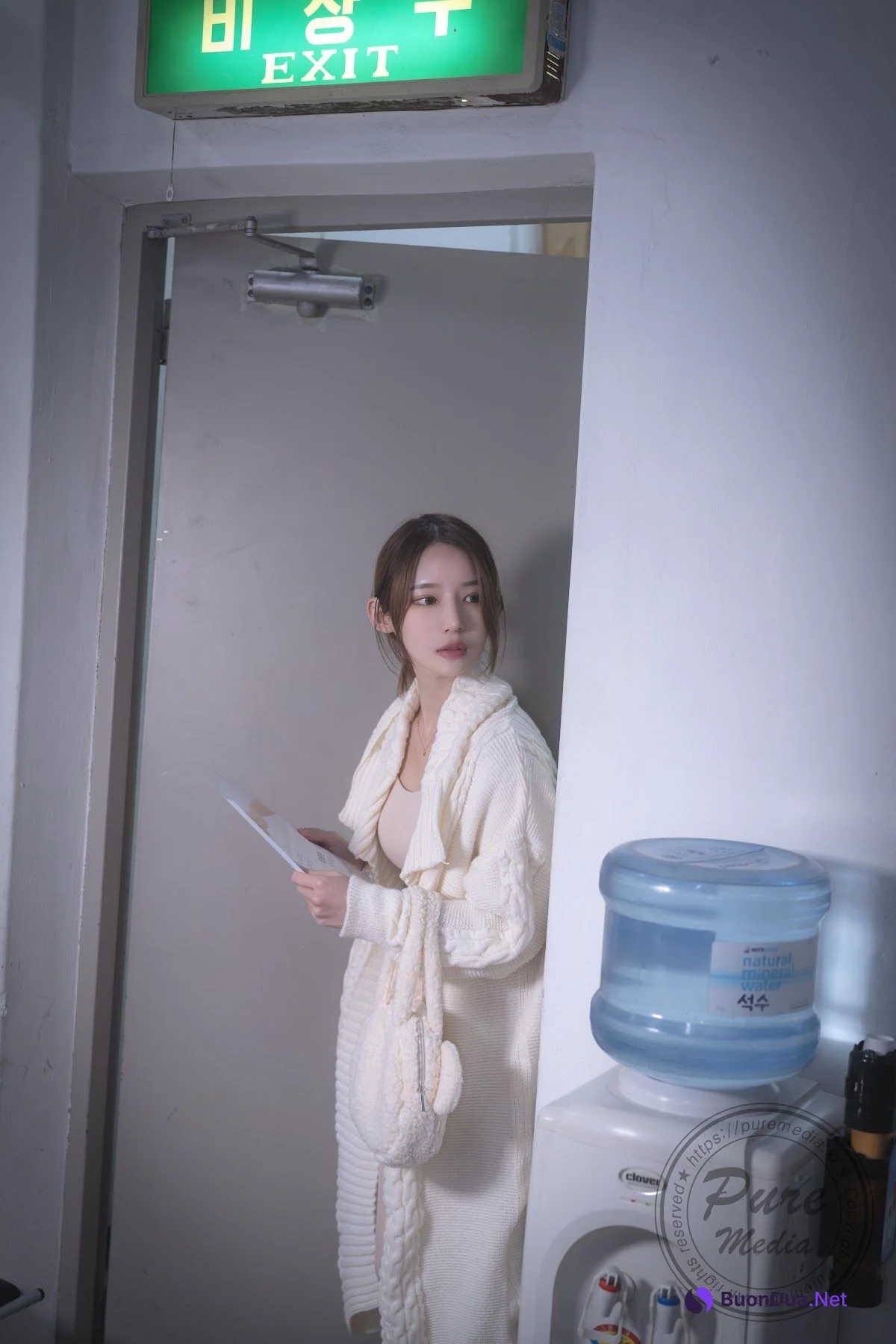 Pure Media Vol.269 Yeha (예하) – Visit Suspicious Hospital - 写真 11