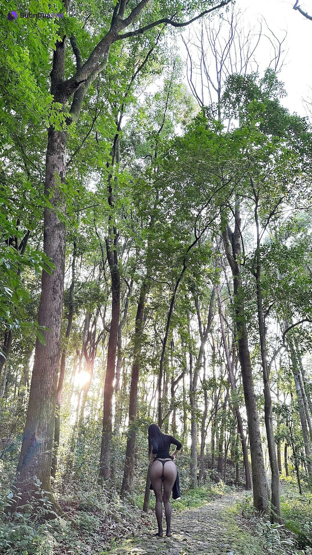 俏妞qiaoniuTT – 户外巨豚 - Photo 10