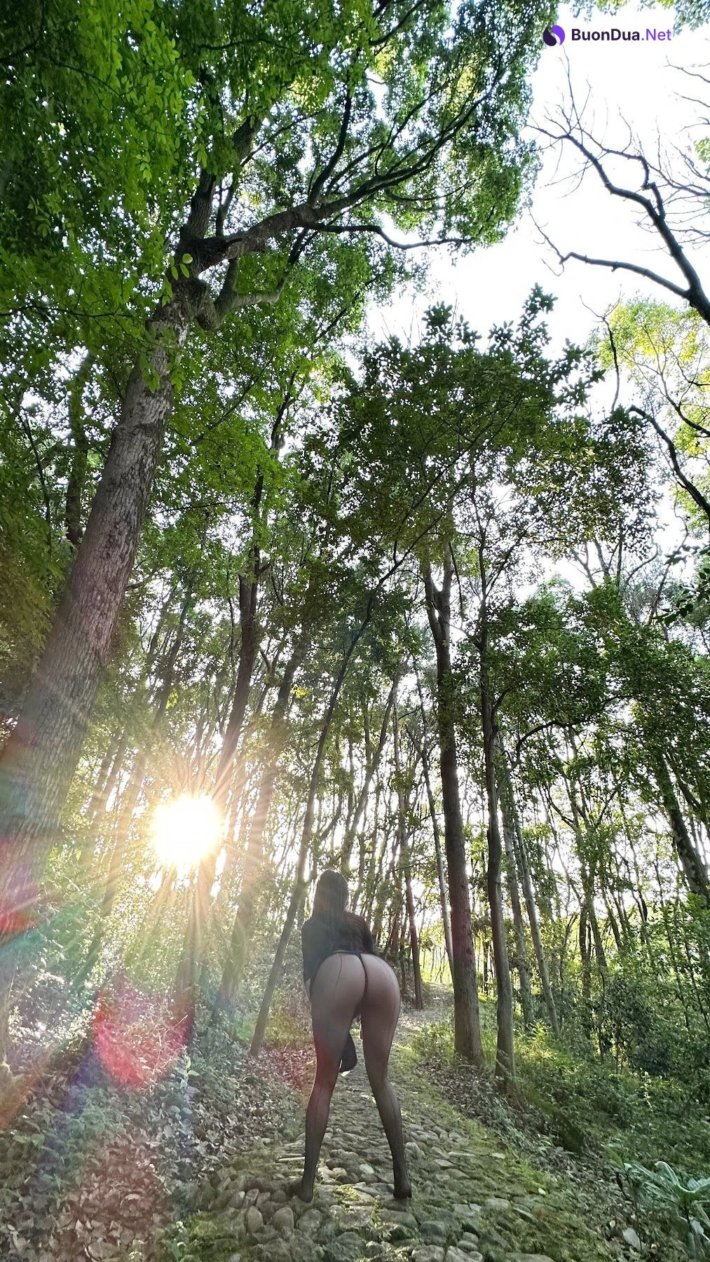 俏妞qiaoniuTT – 户外巨豚 - Photo 8