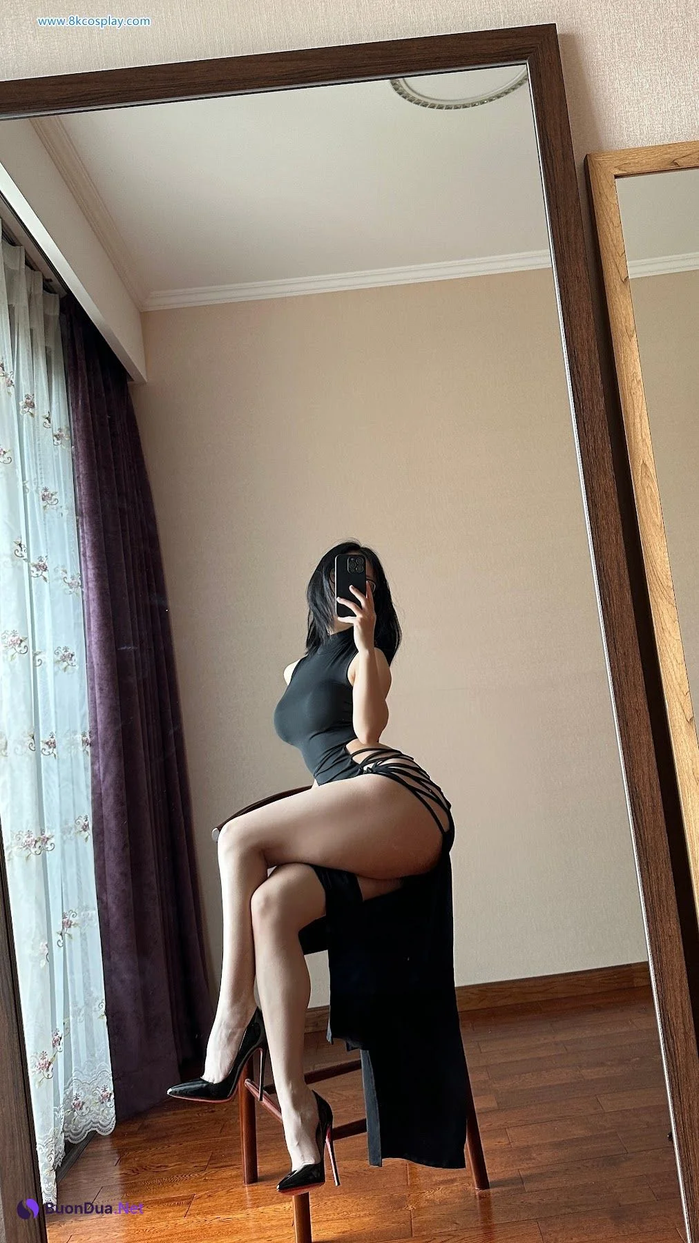 俏妞qiaoniuTT – 国风黑丝开叉旗袍 Sexy Black Qi Pao - Photo 16