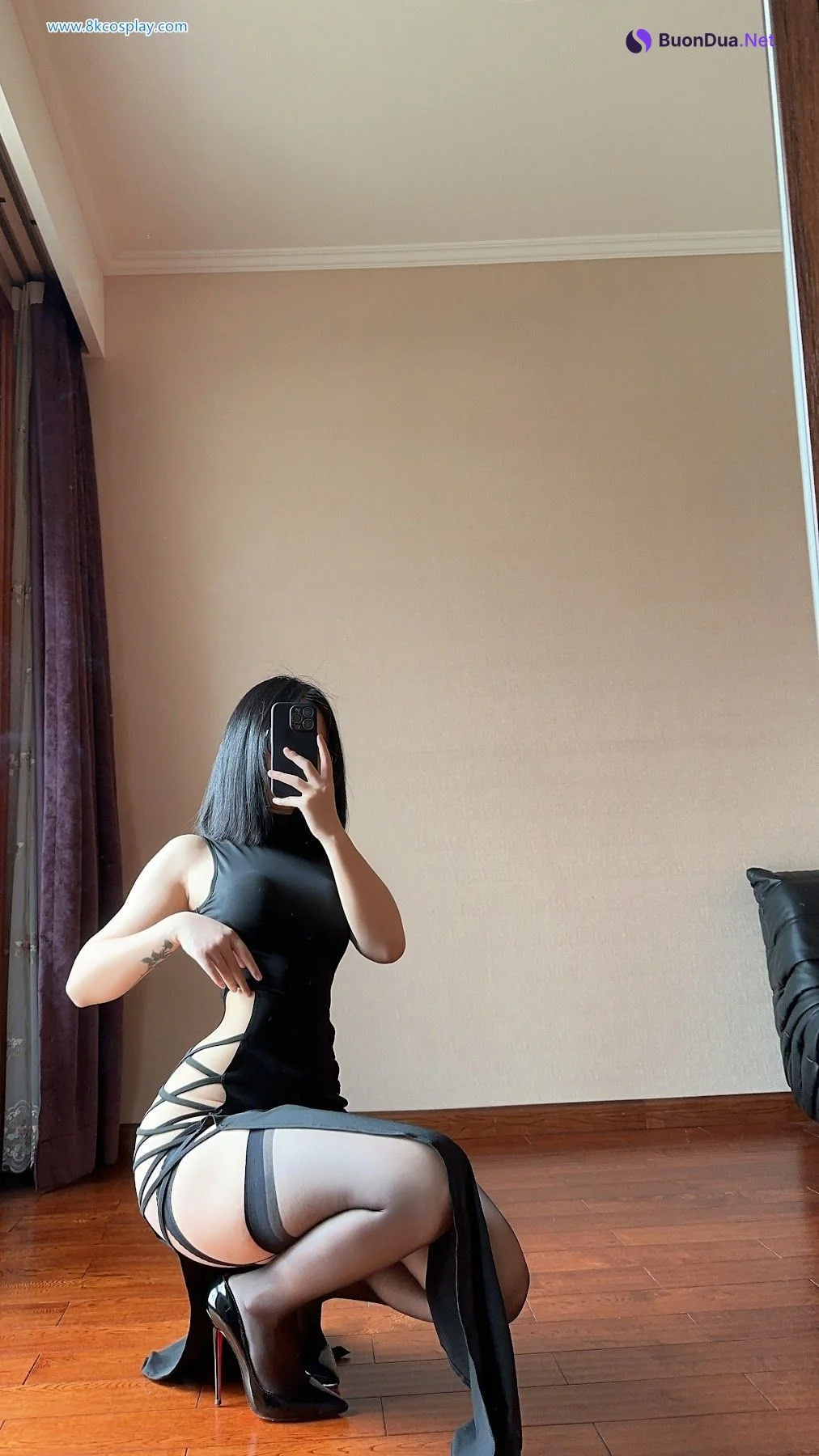 俏妞qiaoniuTT – 国风黑丝开叉旗袍 Sexy Black Qi Pao - Photo 9