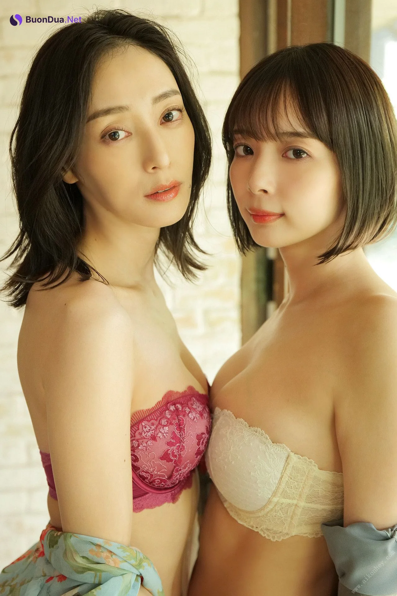 岡田紗佳 池田夏希, 週刊ポストデジタル写真集 「ピラミッドQUEEN 煌めきの女王」 Set.01 - 照片 14