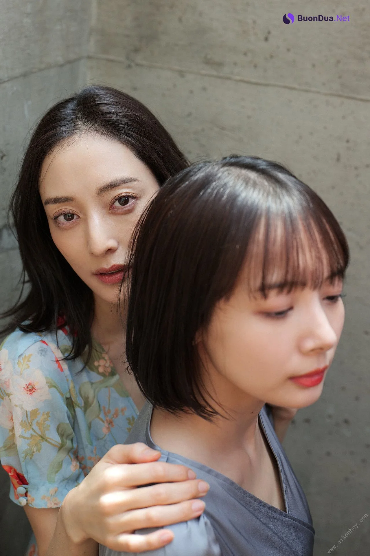 岡田紗佳 池田夏希, 週刊ポストデジタル写真集 「ピラミッドQUEEN 煌めきの女王」 Set.01 - 照片 3