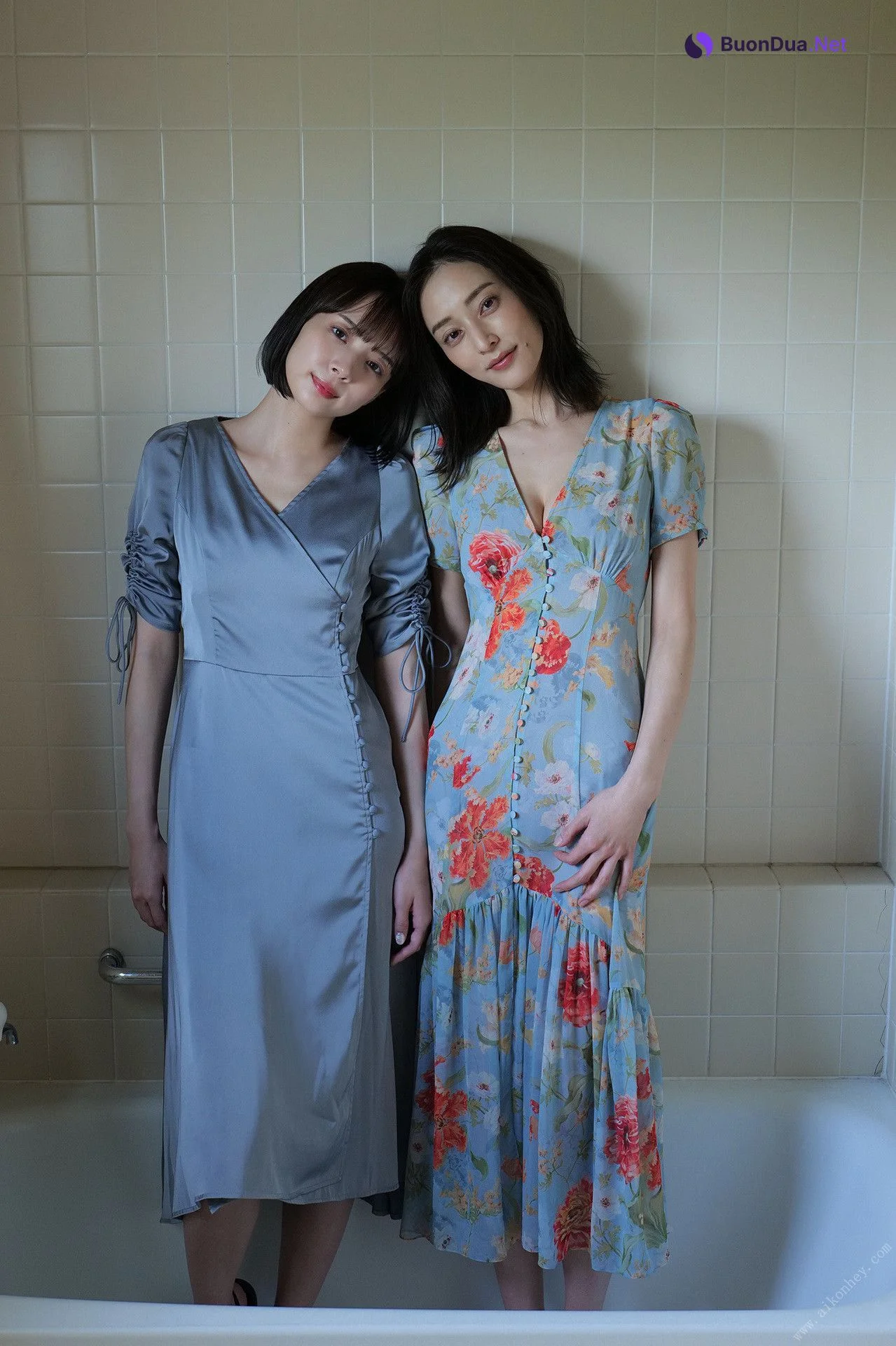 岡田紗佳 池田夏希, 週刊ポストデジタル写真集 「ピラミッドQUEEN 煌めきの女王」 Set.01 - 照片 4