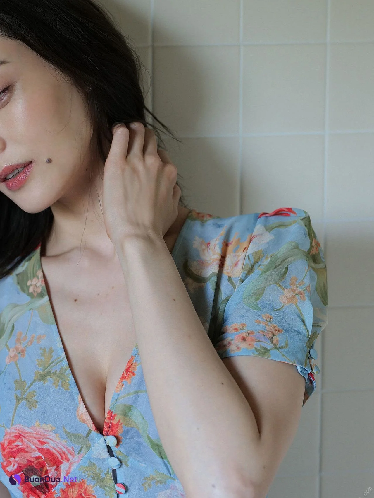 岡田紗佳 池田夏希, 週刊ポストデジタル写真集 「ピラミッドQUEEN 煌めきの女王」 Set.01 - 照片 6