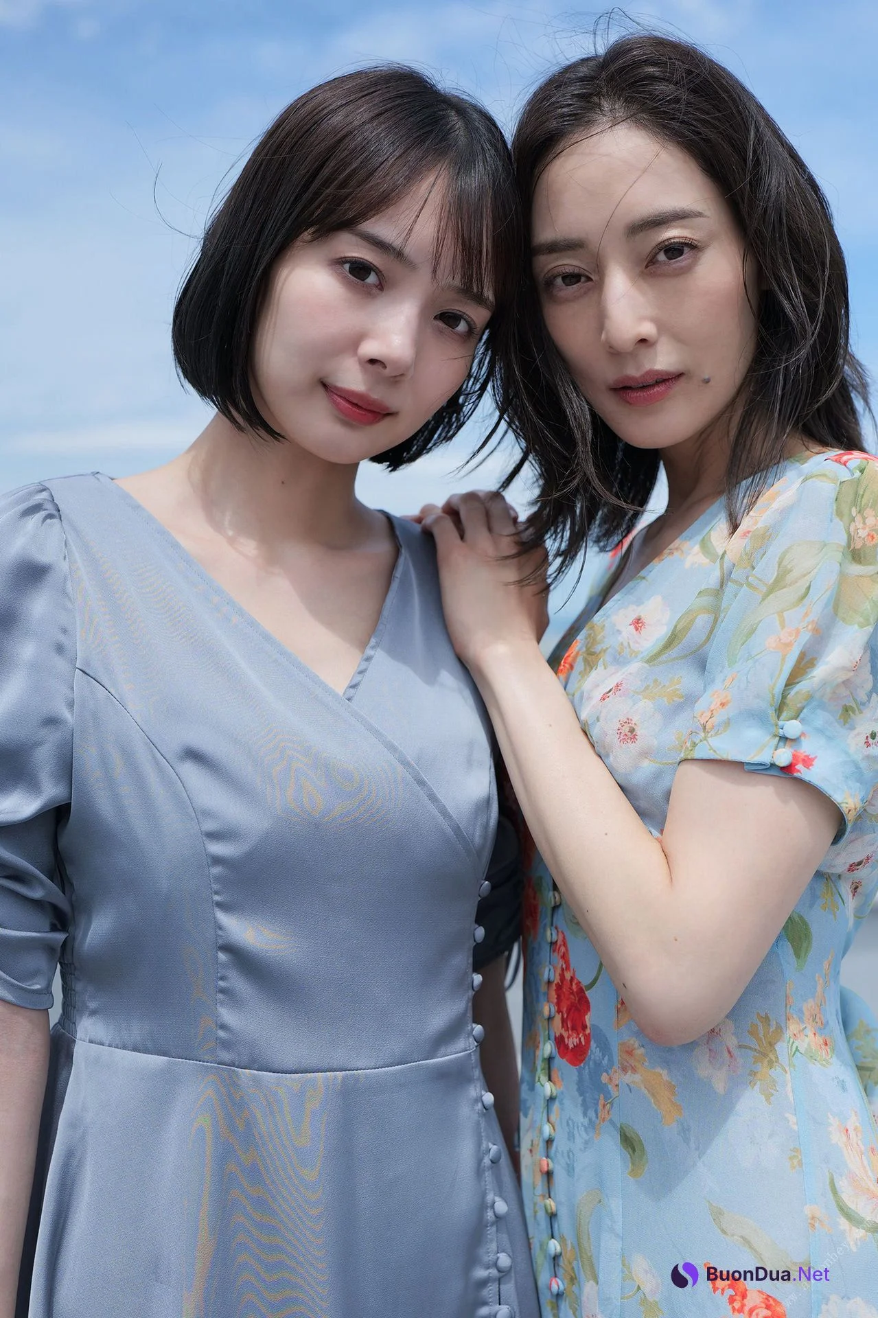 岡田紗佳 池田夏希, 週刊ポストデジタル写真集 「ピラミッドQUEEN 煌めきの女王」 Set.03 - รูปภาพ 2