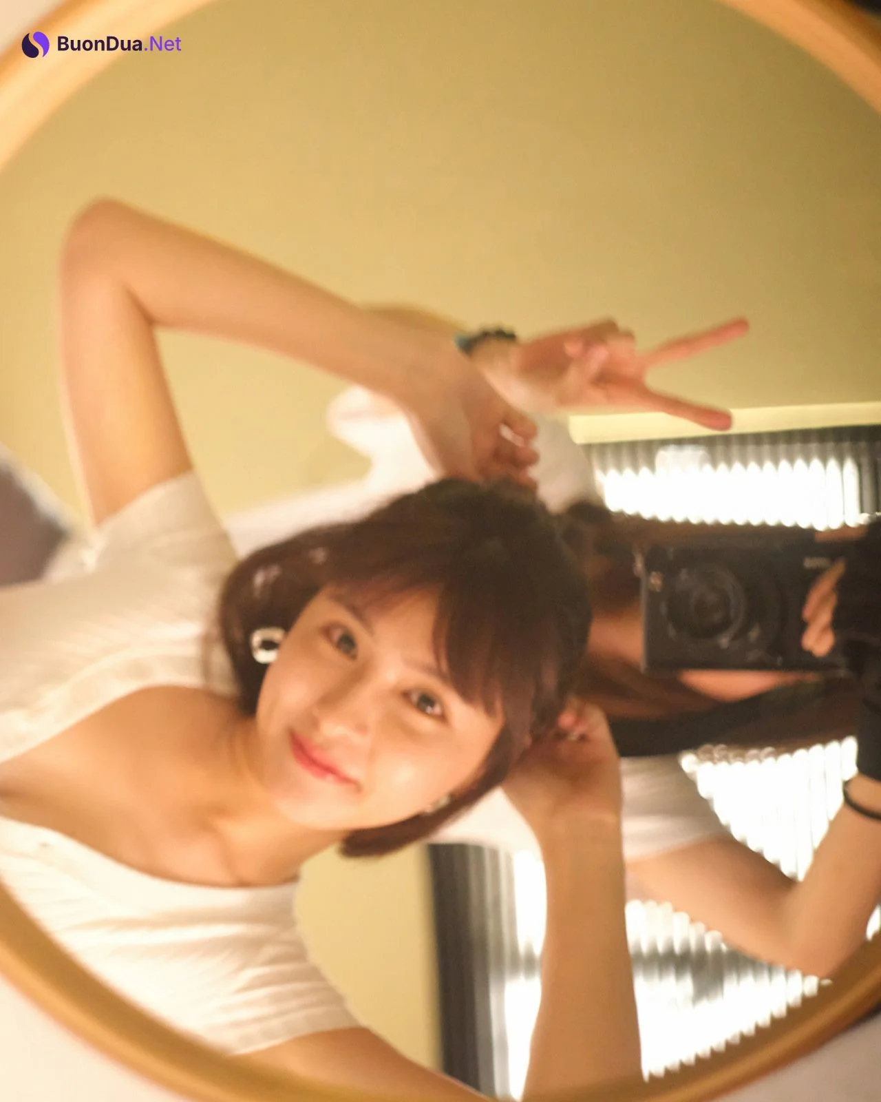 QunQun 峮峮, 2nd写真集 「QUNing」 Set.01 - Photo 10