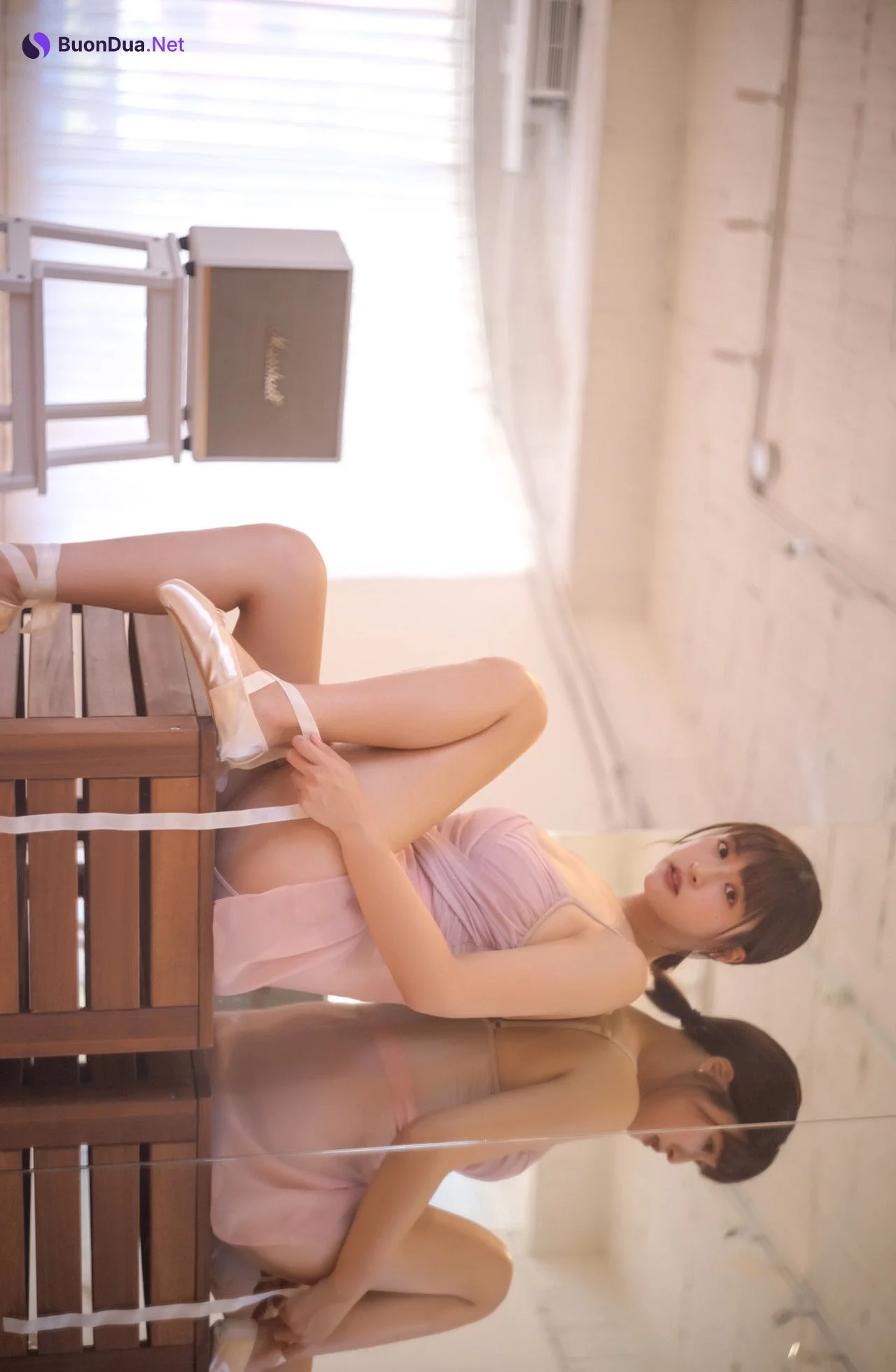 QunQun 峮峮, 2nd写真集 「QUNing」 Set.04 - 照片 12
