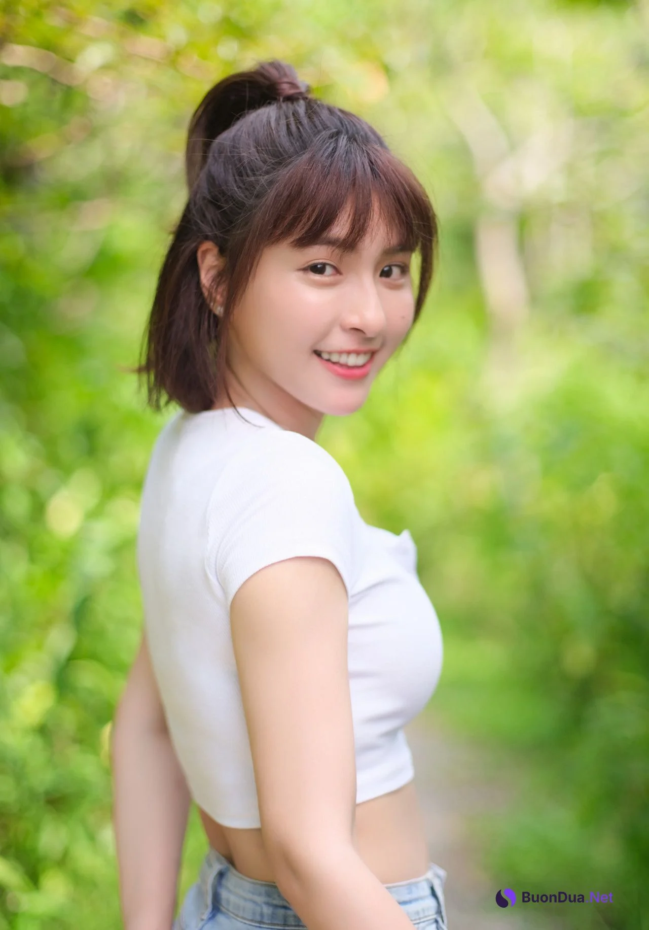QunQun 峮峮, 2nd写真集 「QUNing」 Set.04 - 照片 2