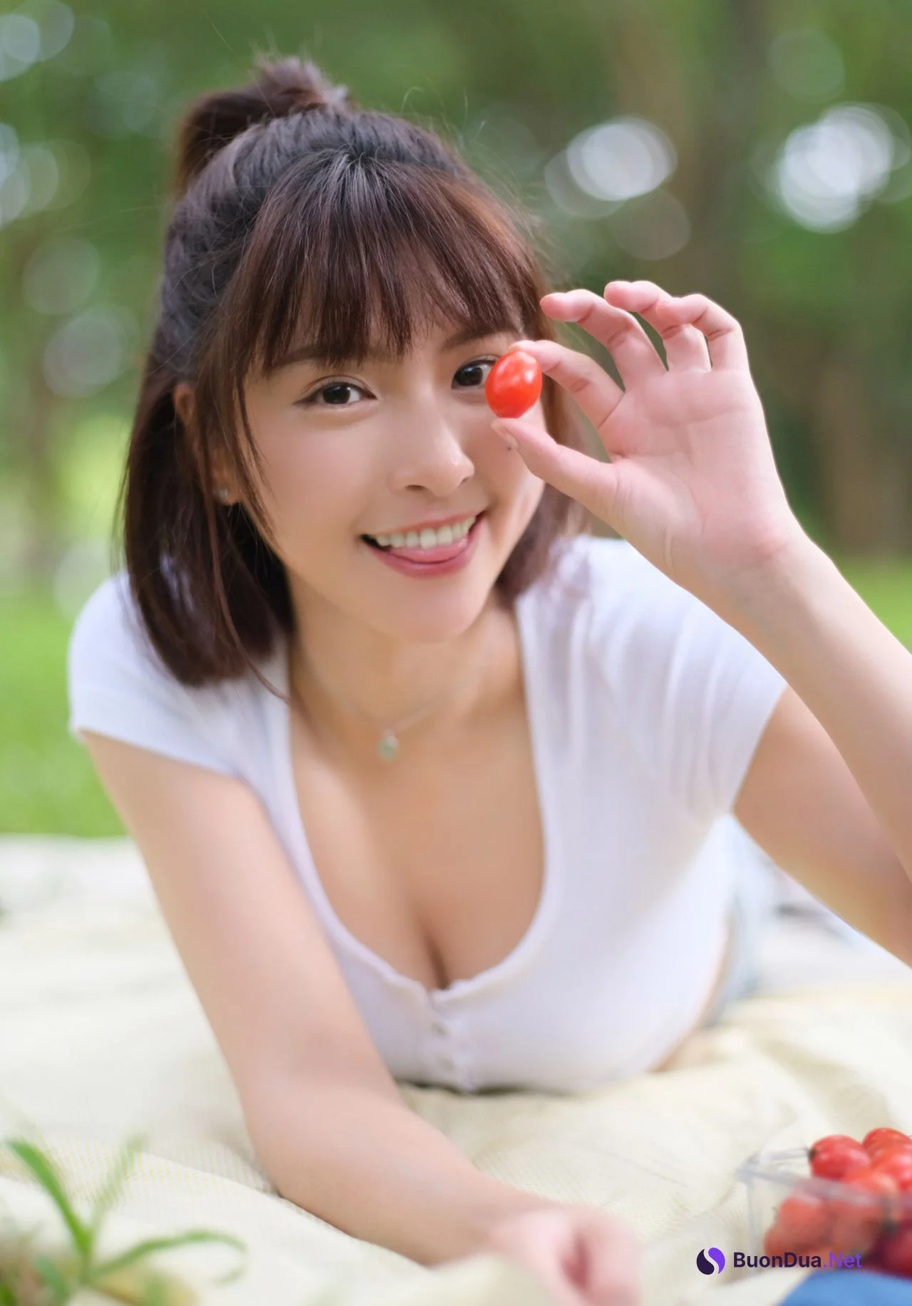 QunQun 峮峮, 2nd写真集 「QUNing」 Set.04 - 照片 5