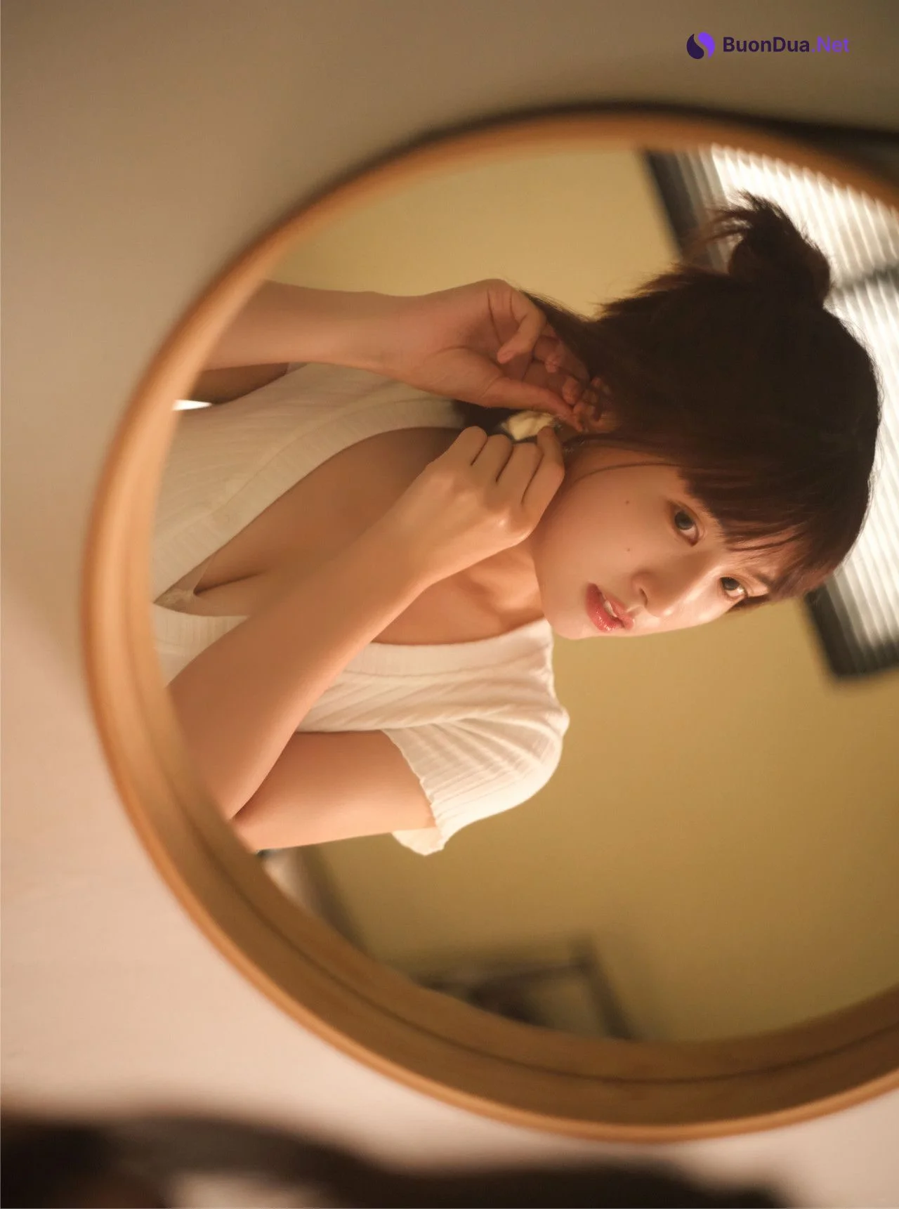 QunQun 峮峮, 2nd写真集 「QUNing」 Set.04 - 照片 9