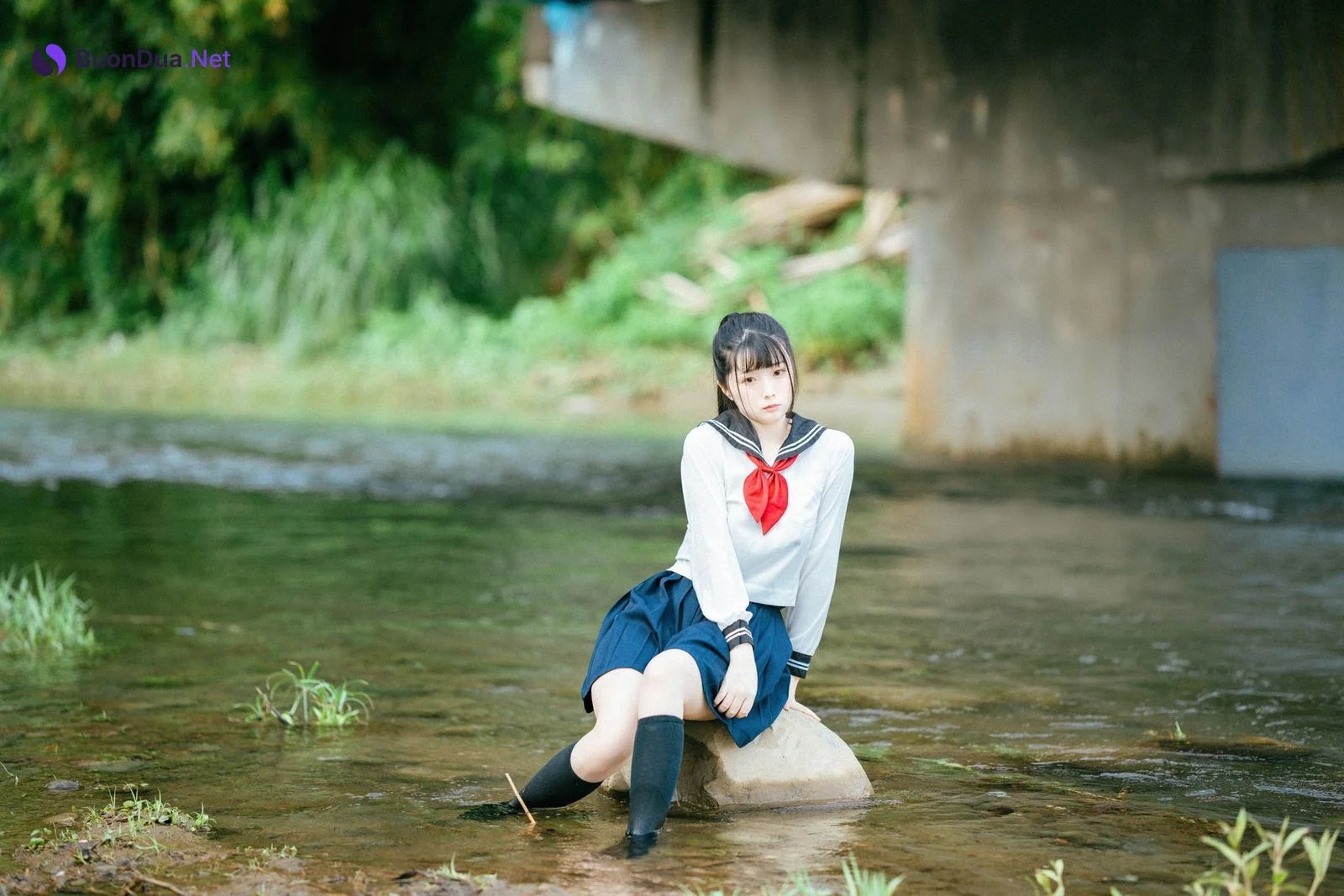 落落Raku, 写真集 閃光少女 ~Shining Days - 写真 2