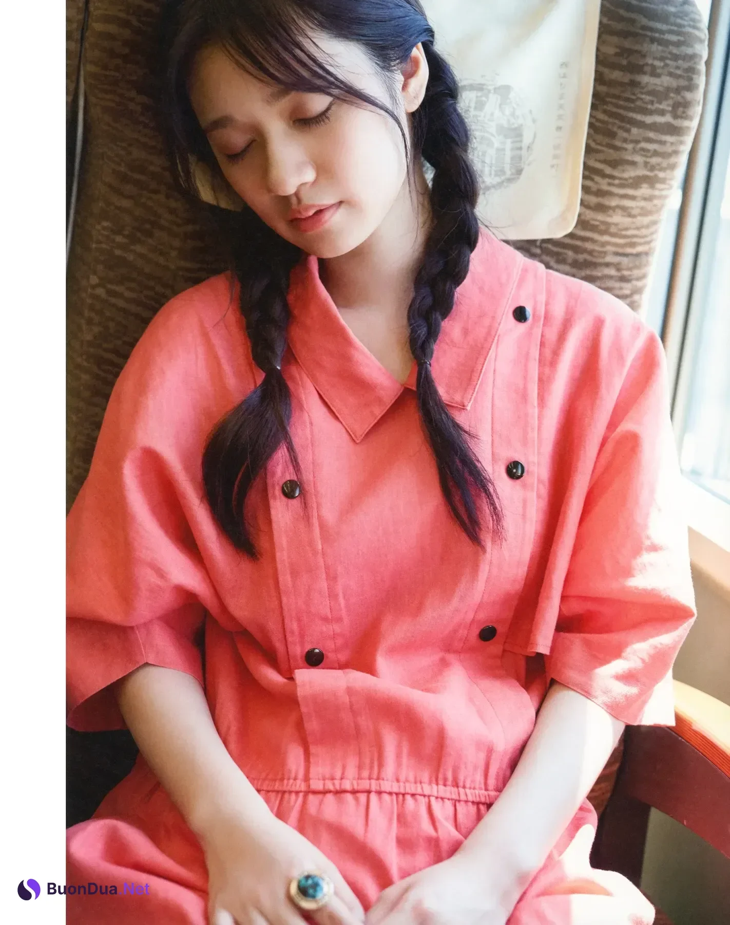 Ranze Terada 寺田蘭世, 1stデジタル写真集 「なぜ、忘れられないんだろう？」 - Photo 10
