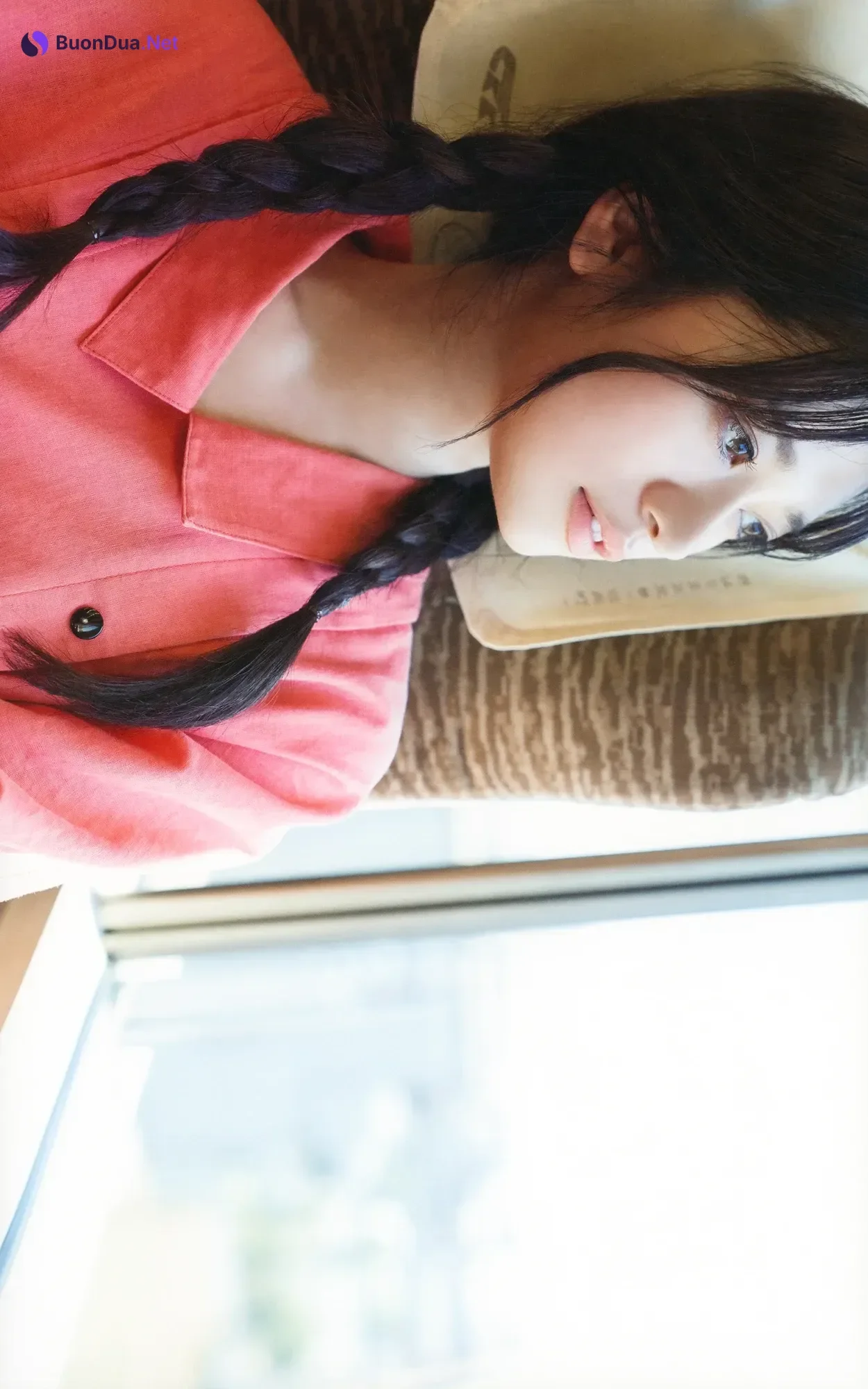 Ranze Terada 寺田蘭世, 1stデジタル写真集 「なぜ、忘れられないんだろう？」 - Photo 7