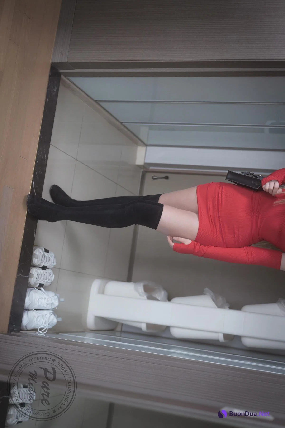 Raon 라온, [PURE MEDIA] Vol.278 Red Day And Lonely Girl Set.01 - Photo 2