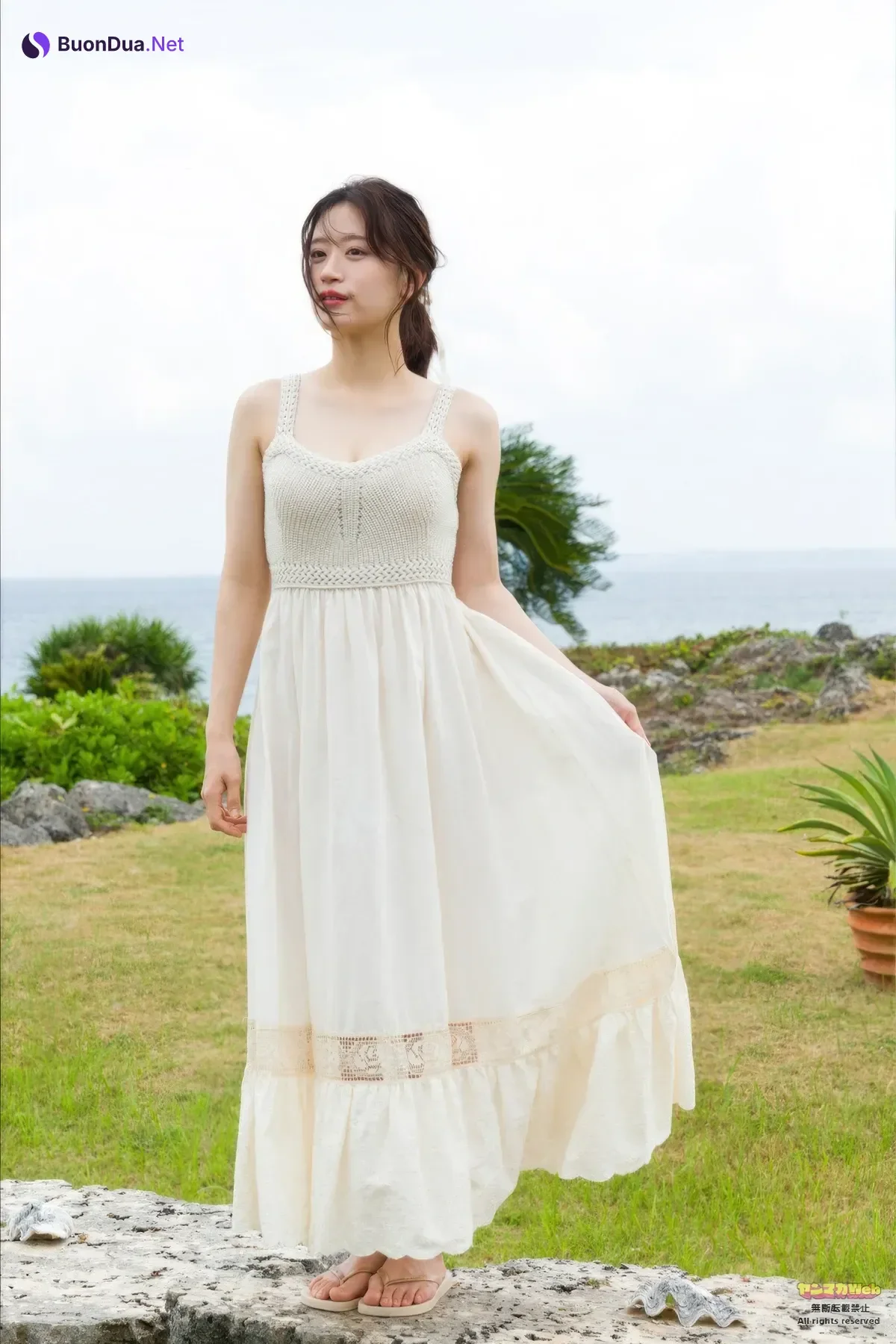 Rei Jonishi 上西怜, Gekkan Young Magazine 2025 No.11 (月刊ヤングマガジン 2025年11号) - Photo 7