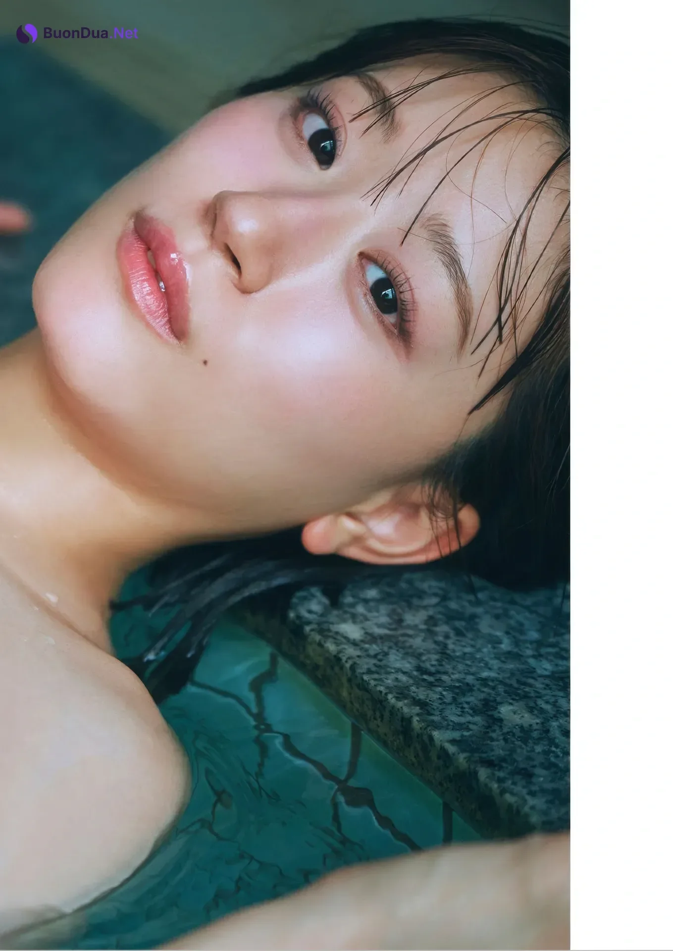 Rei Jonishi 上西怜, Weekly Playboy 2025 No.41 (週刊プレイボーイ 2025年41号) - Photo 14