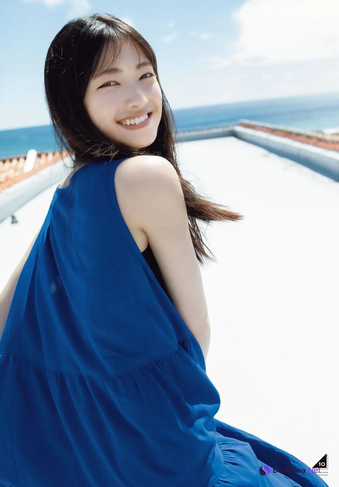 Rei Ozono 大園玲, Shonen Magazine 2022 No.44 (週刊少年マガジン 2022年44号) - Photo 6