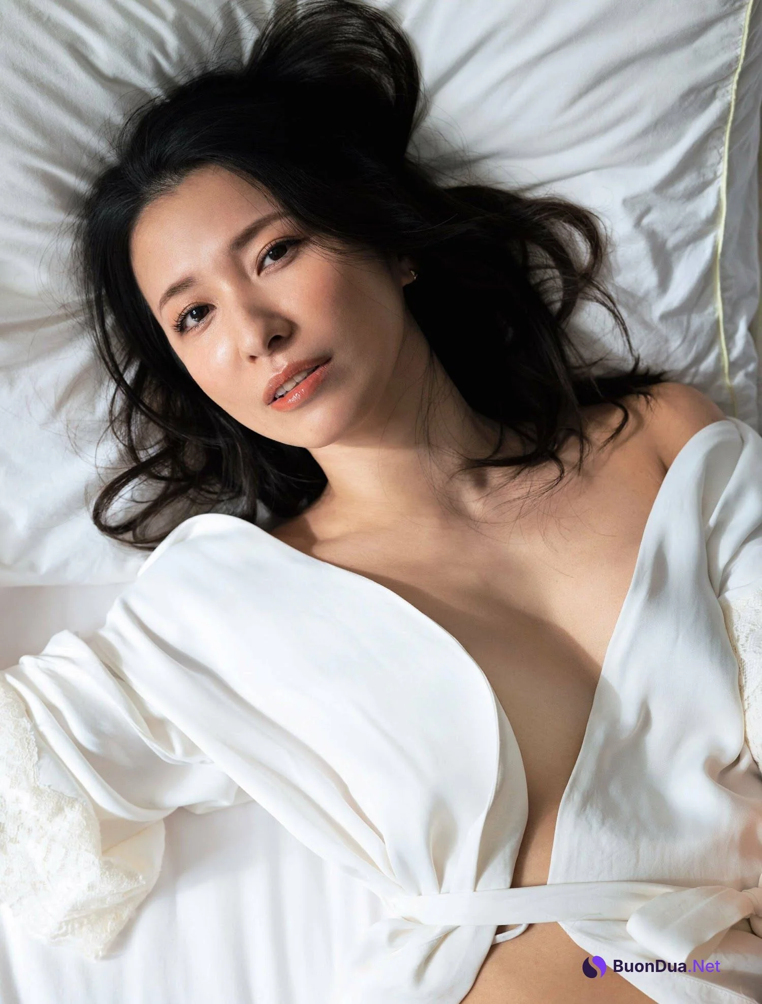 Rei Toda 戸田れい, FLASH 2023.05.16 (フラッシュ 2023年5月16日号) - รูปภาพ 2