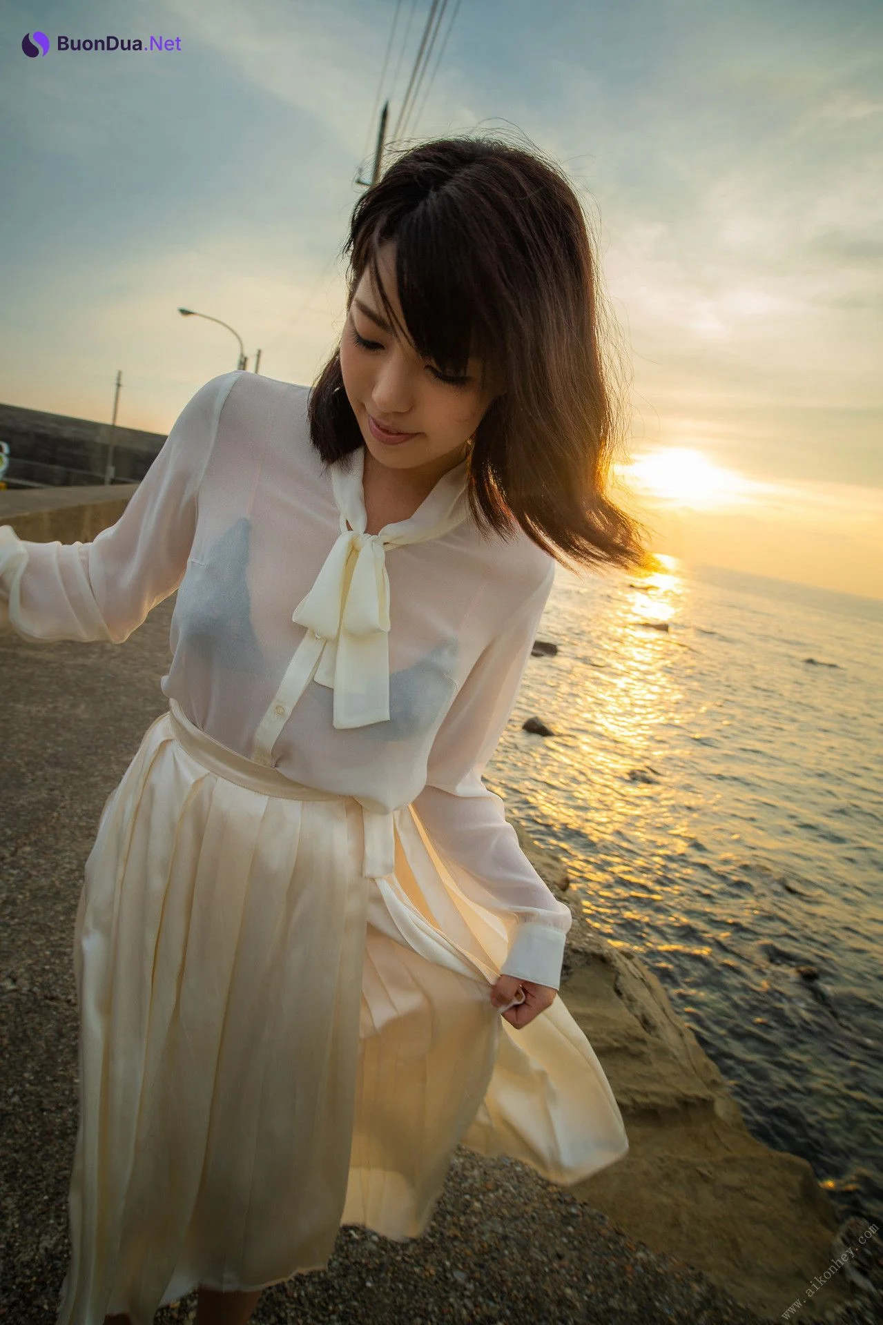 Reiko Nagaoka 永岡怜子, 週刊現代デジタル写真集 「花一華－ｋａｒｅｎ－」 電子版だけのオール未公開カット - Photo 2