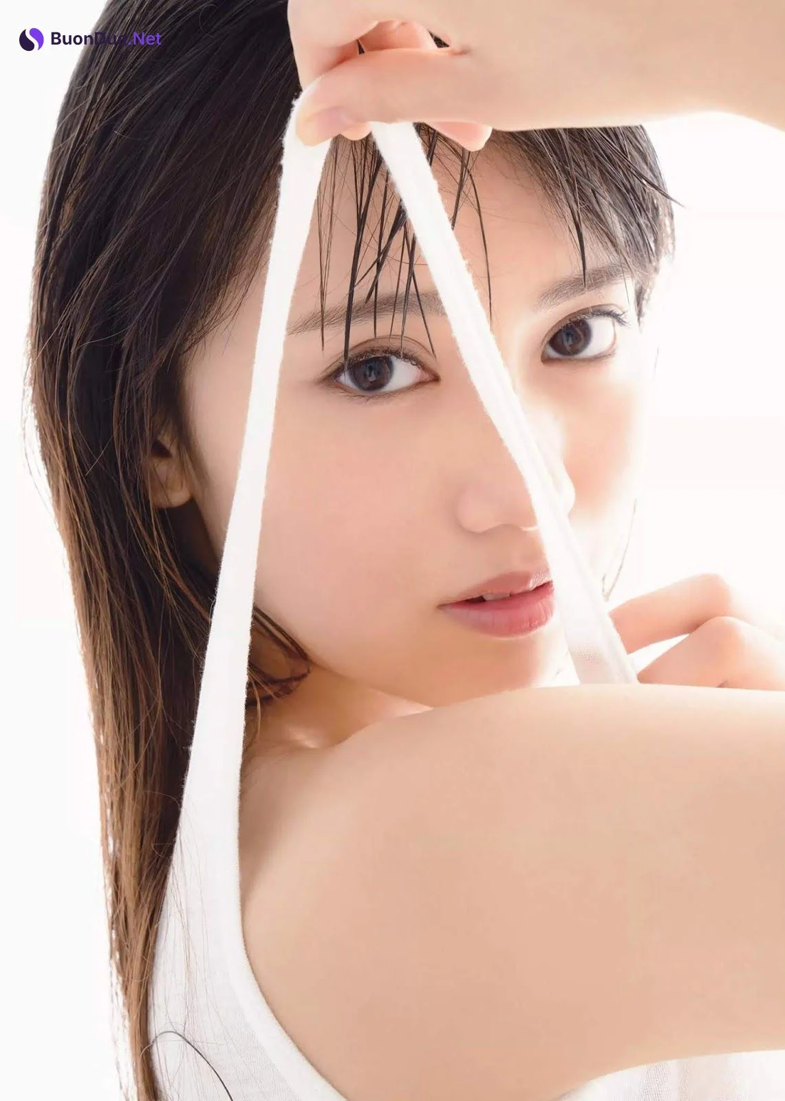 Reina Kurosaki 黒崎レイナ, FLASH 2019.10.22-29 (フラッシュ 2019年10月22-29日号) - Photo 2
