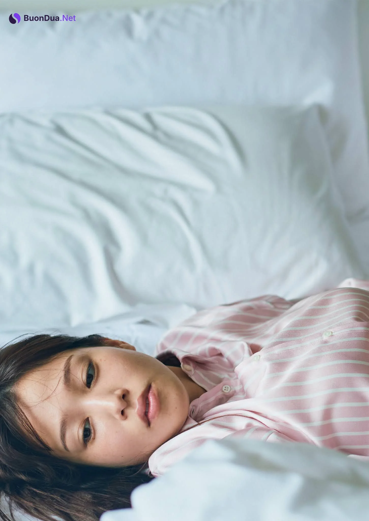 Reina Sumi 鷲見玲奈, Weekly Playboy 2021 No.33-34 (週刊プレイボーイ 2021年33-34号) - Photo 11