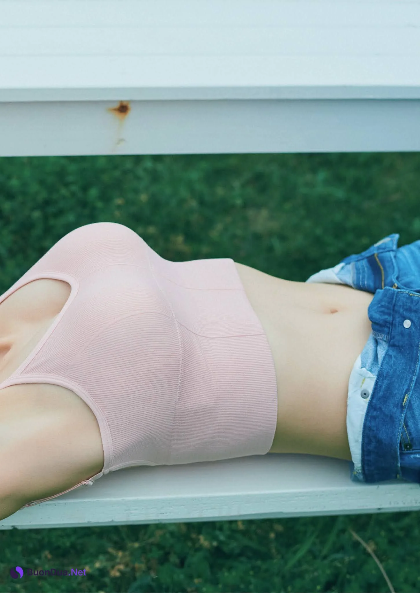 Reina Sumi 鷲見玲奈, Weekly Playboy 2021 No.47 (週刊プレイボーイ 2021年47号) - Photo 8