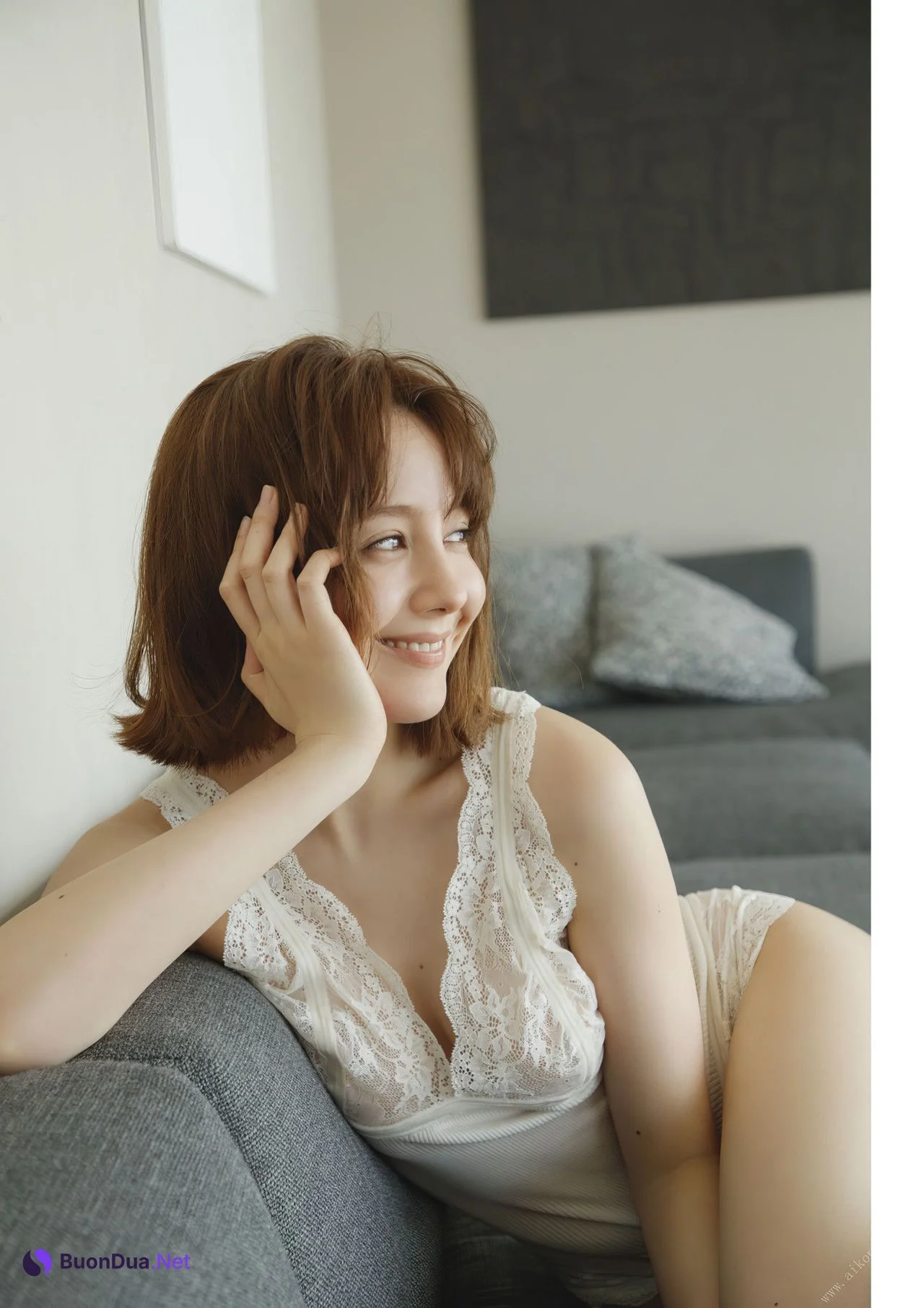 Reina Triendl トリンドル玲奈, 写真集 [あいまい] Set.04 - Photo 13