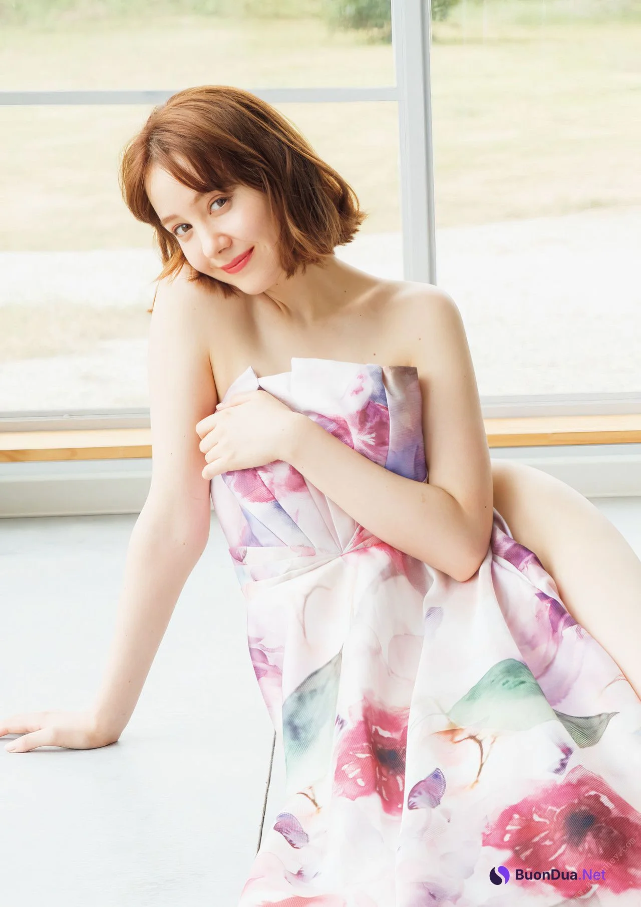 Reina Triendl トリンドル玲奈, 写真集 [あいまい] Set.04 - Photo 9